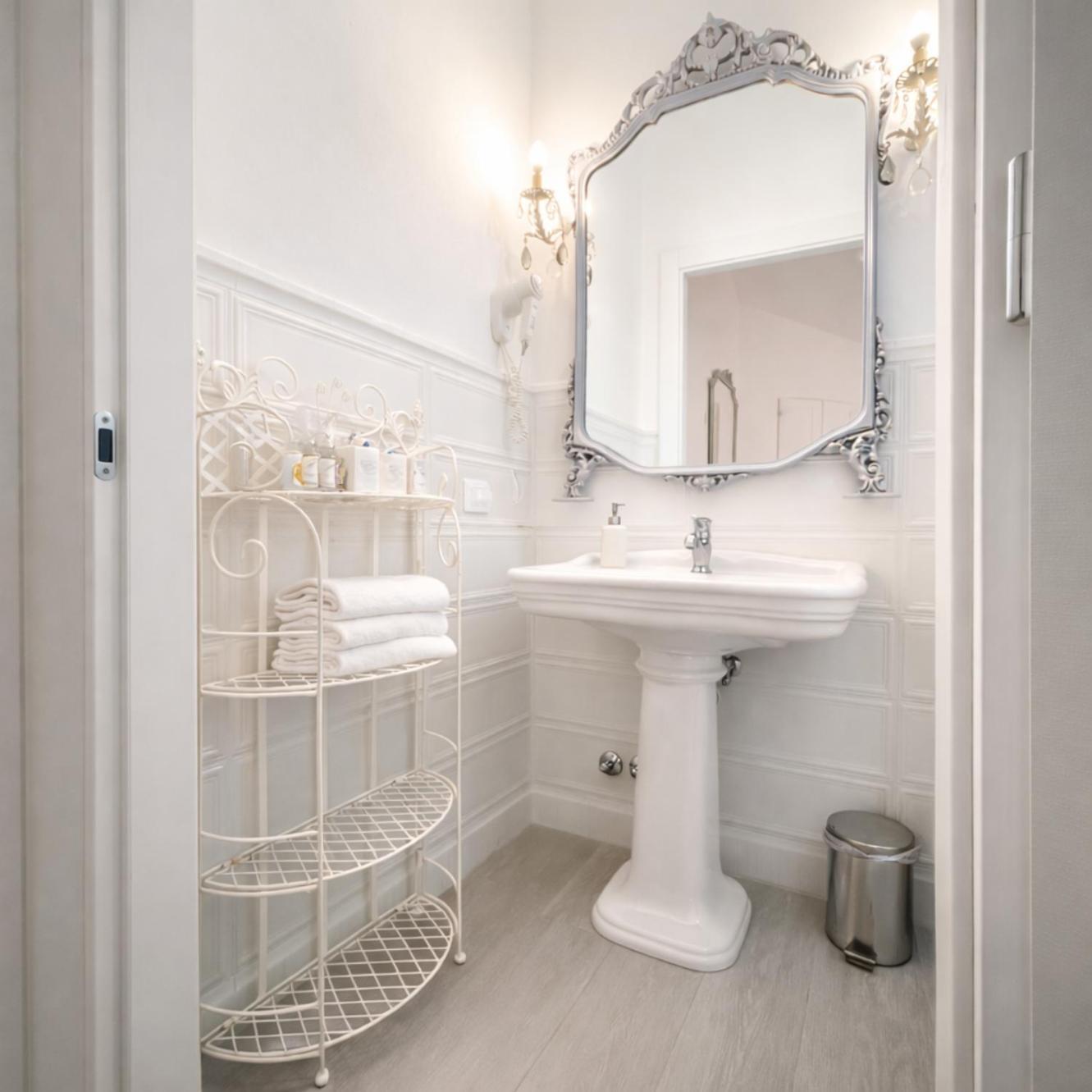 Classic Double or Twin Room