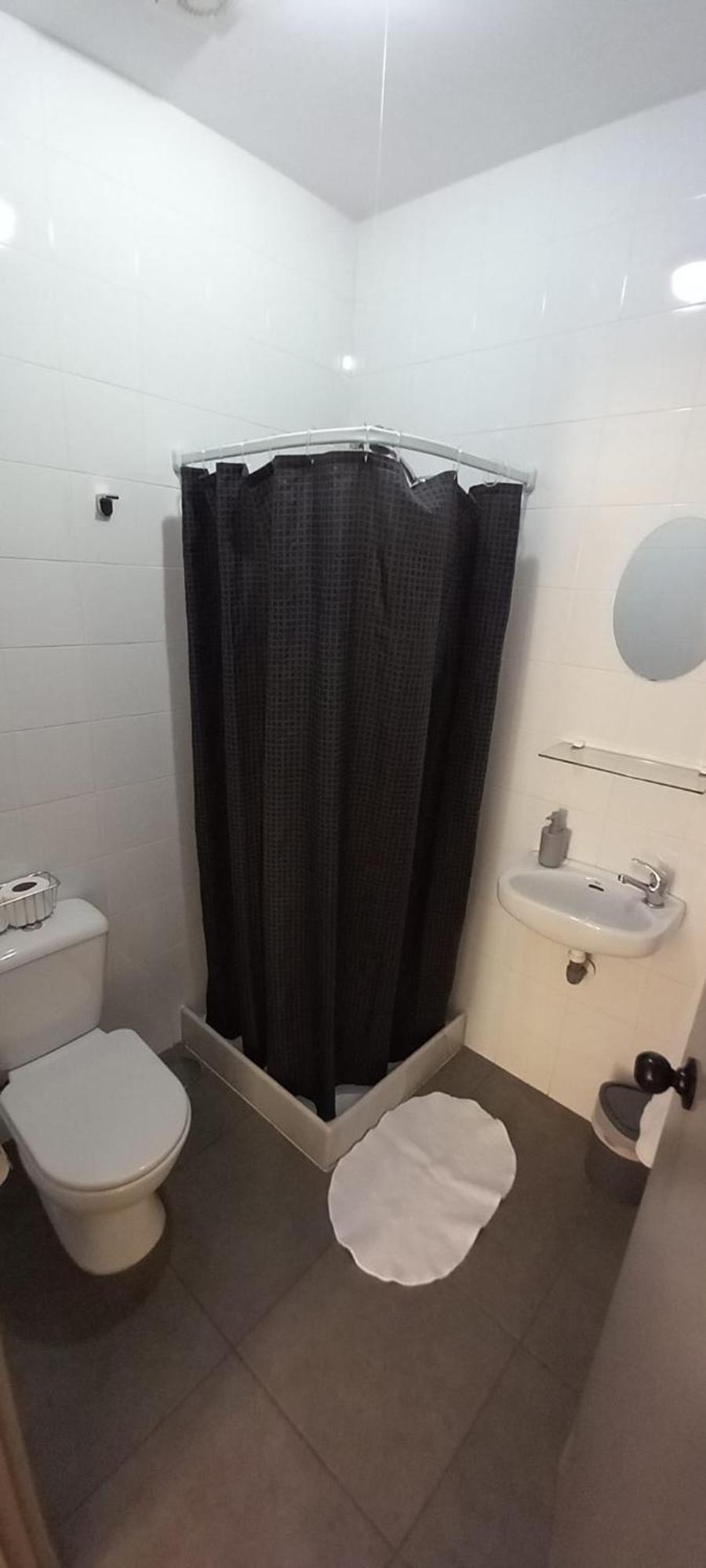 Twin Room Private Bathroom