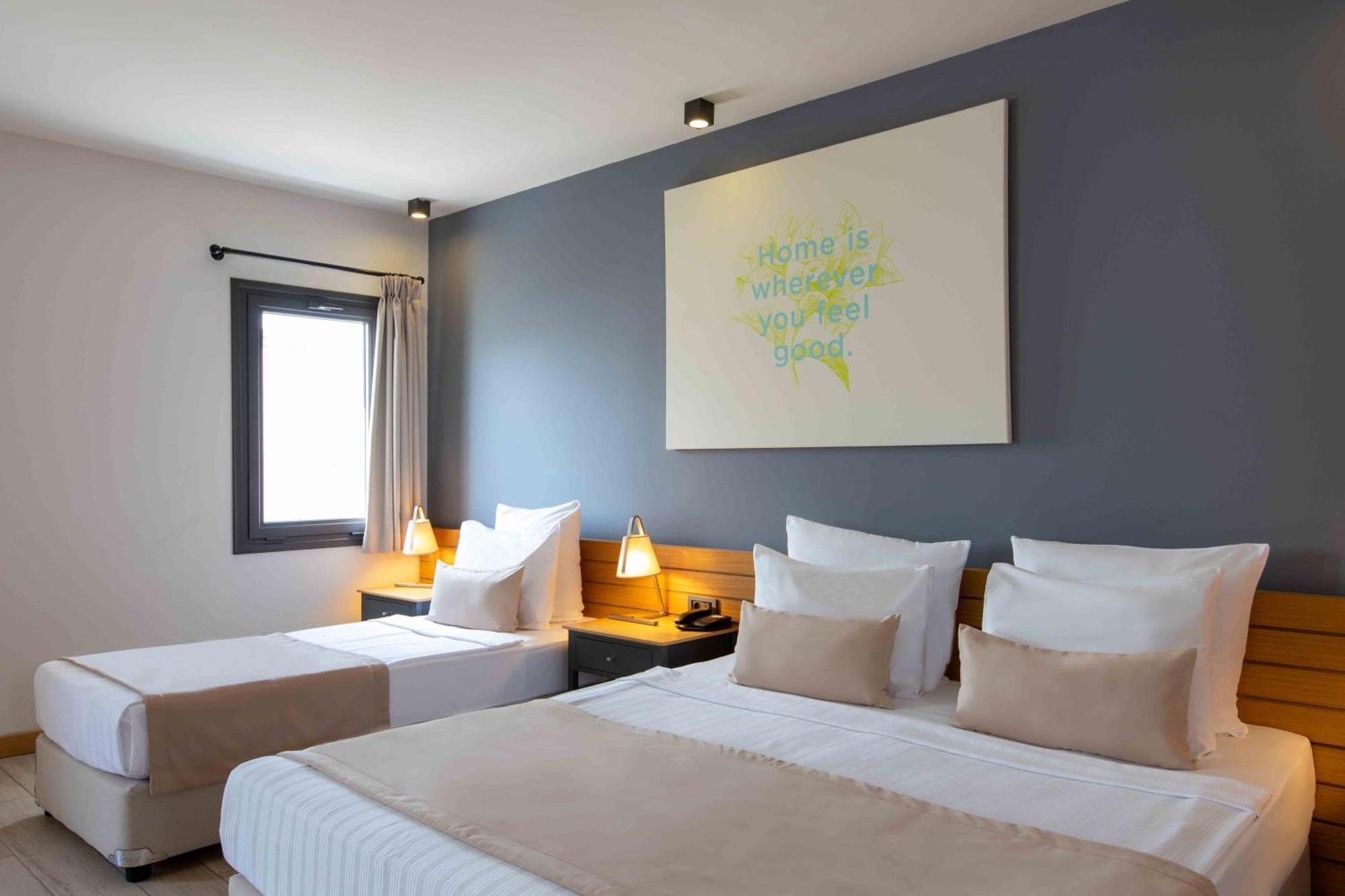 Triple Room Terrace