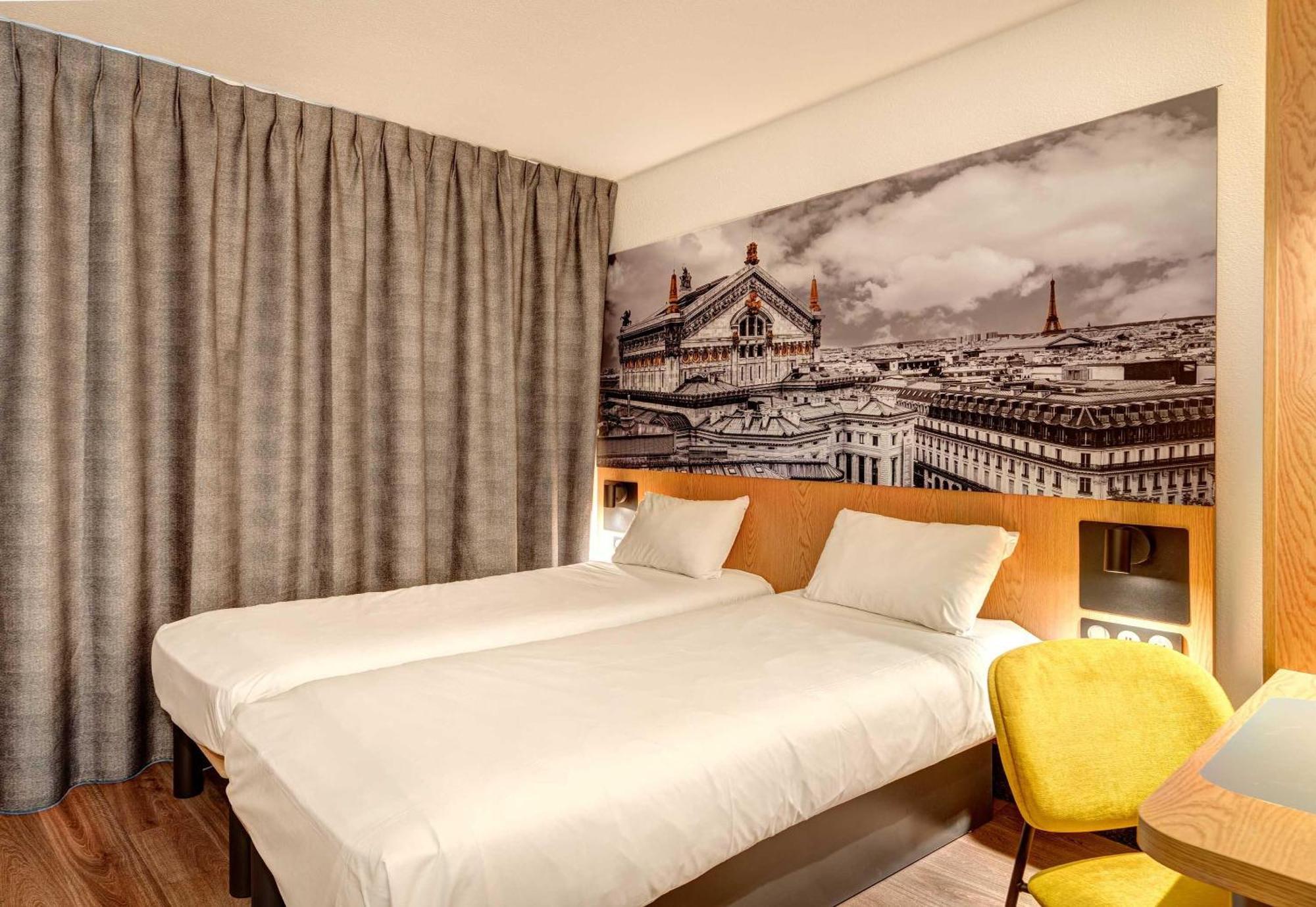 Twin Room,1756555686:JPEG