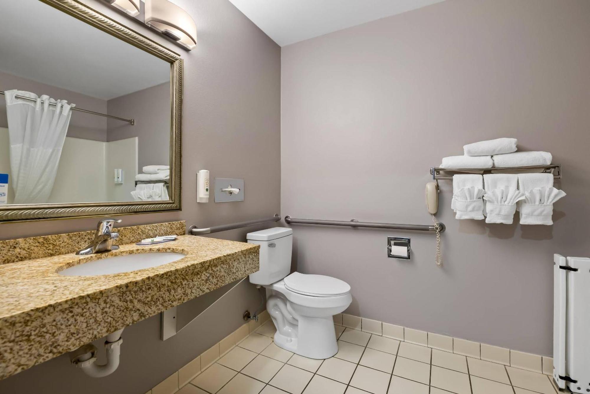 King Room Disability Access or Non-Smoking