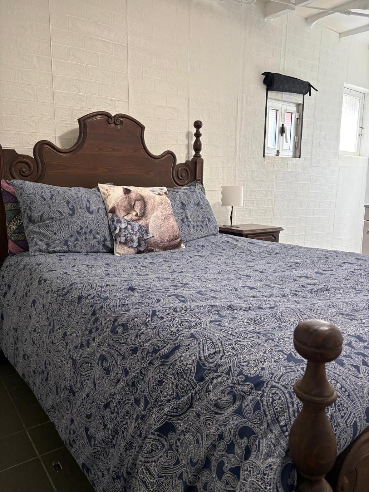 Double Room,1756569865:JPEG