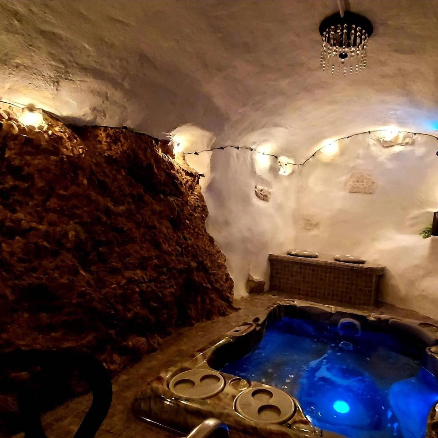 Double Room Spa Bath,1756574694:JPEG