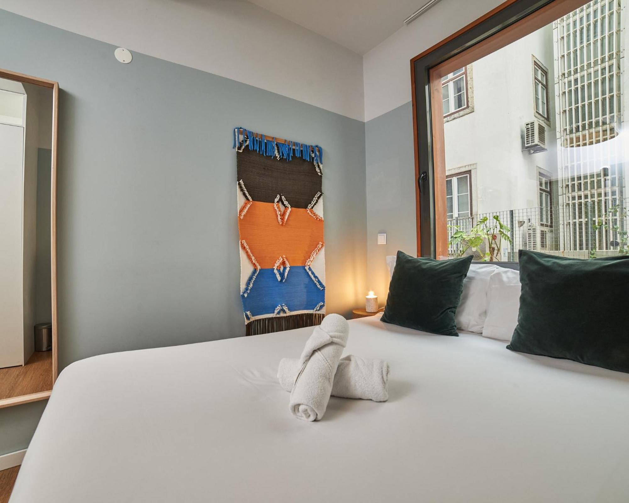 Compact Room Double Bed,1756577588:JPEG