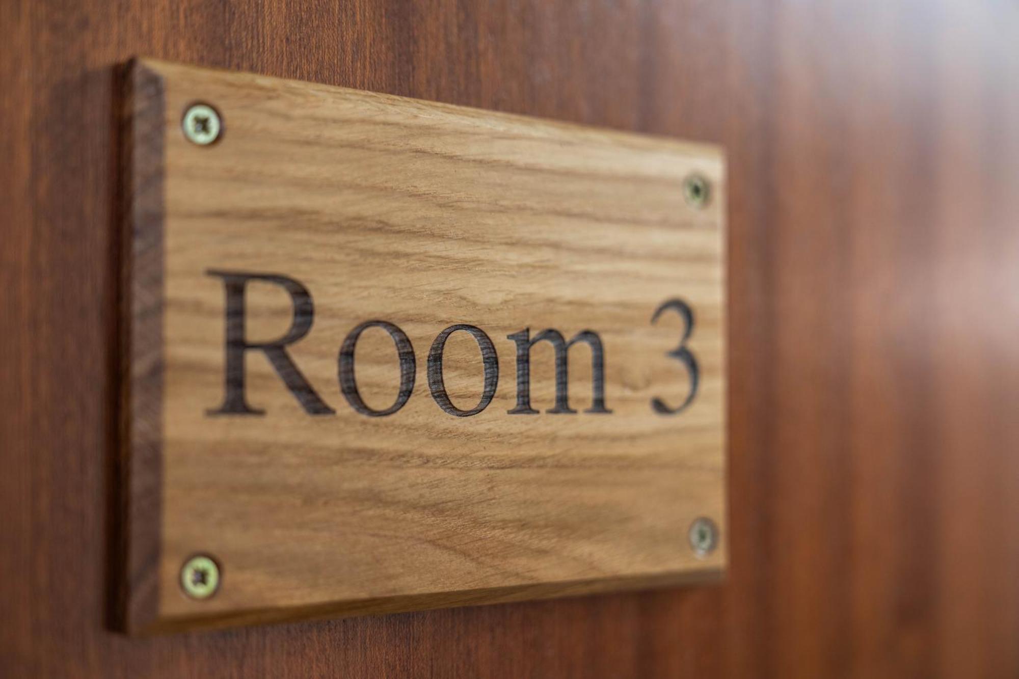 Single Room,1756577838:JPEG