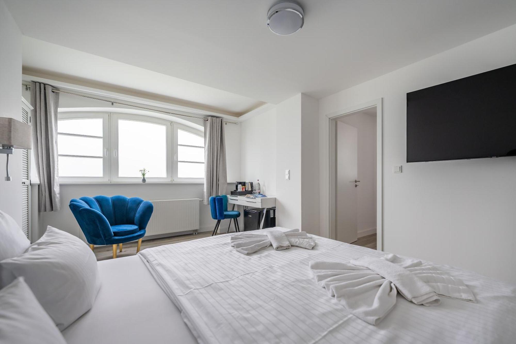 Premium family room without balcony