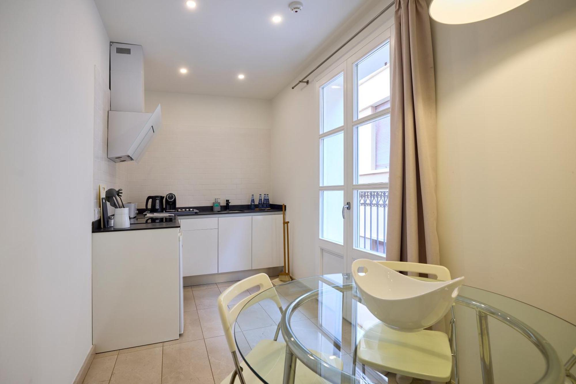 Apartment Terrace,1756666322:JPEG