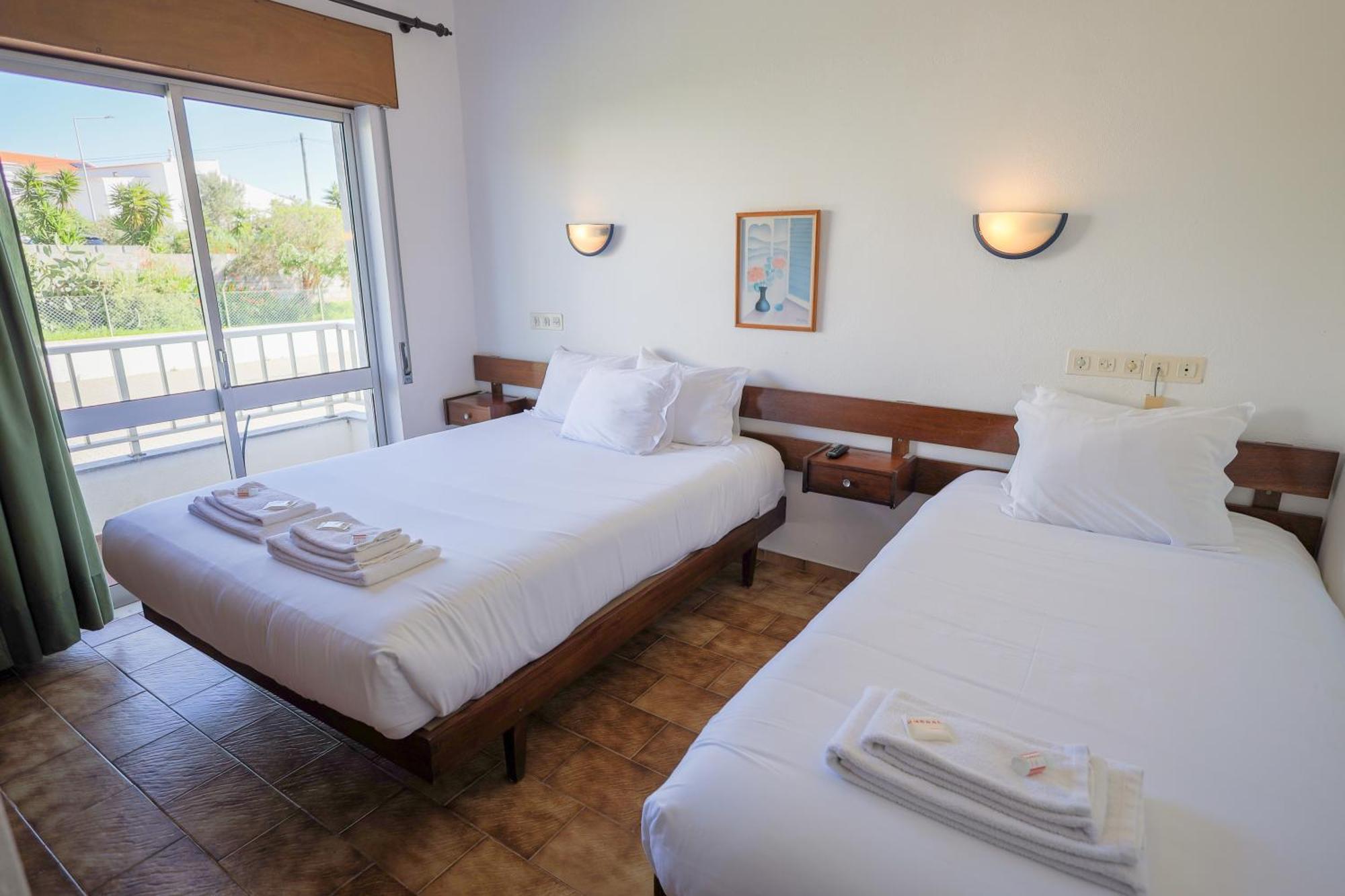 Triple Room,1756669232:JPEG