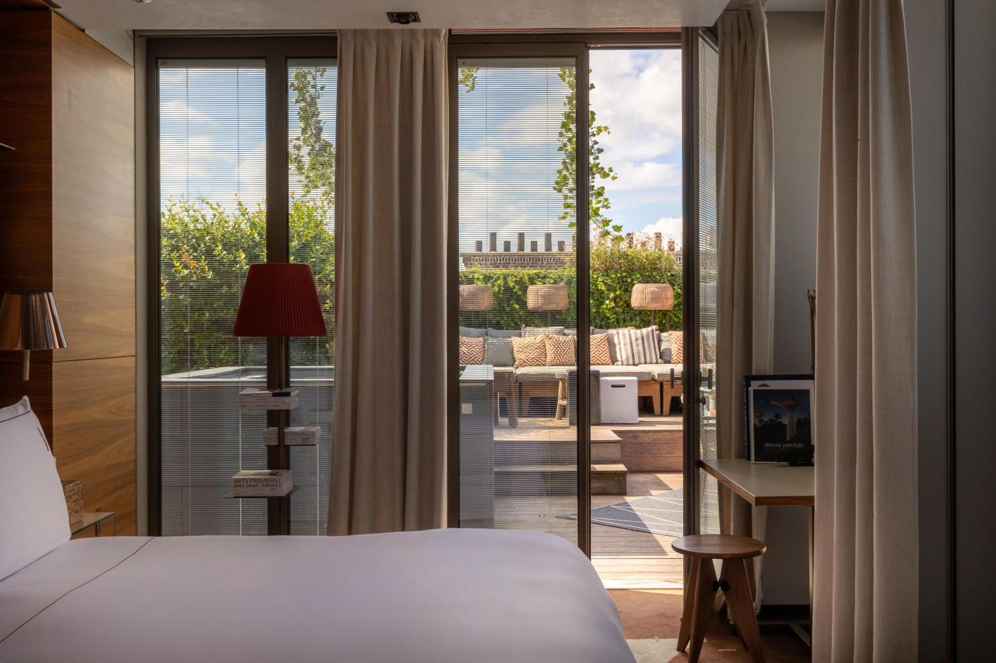 Suite Georges Eiffel Tower view Jacuzzi,1756675191:JPEG