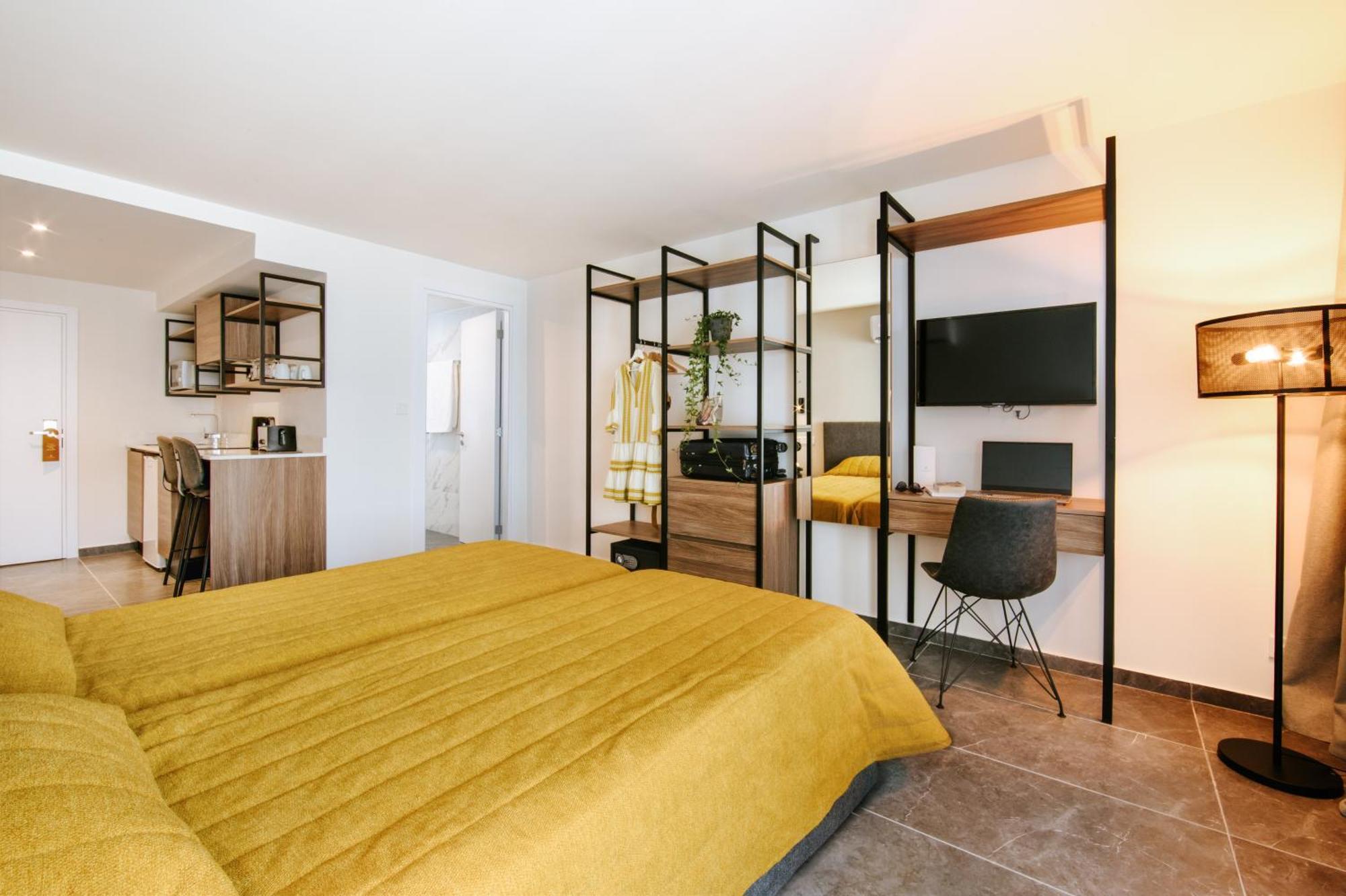 Superior Room No Balcony