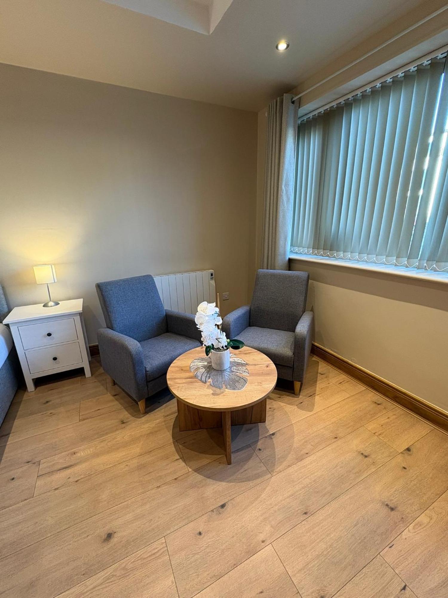 Superior King Room