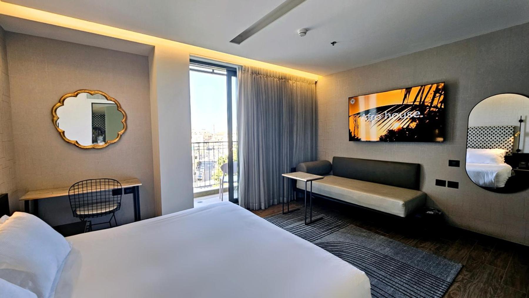 Deluxe Room Balcony