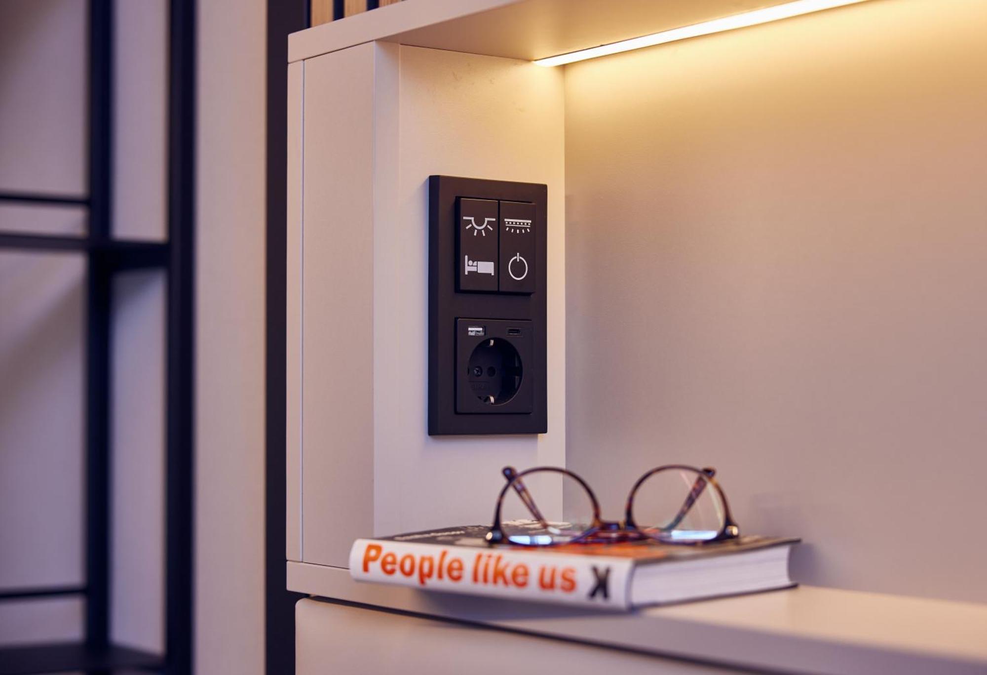 Compact Twin Room