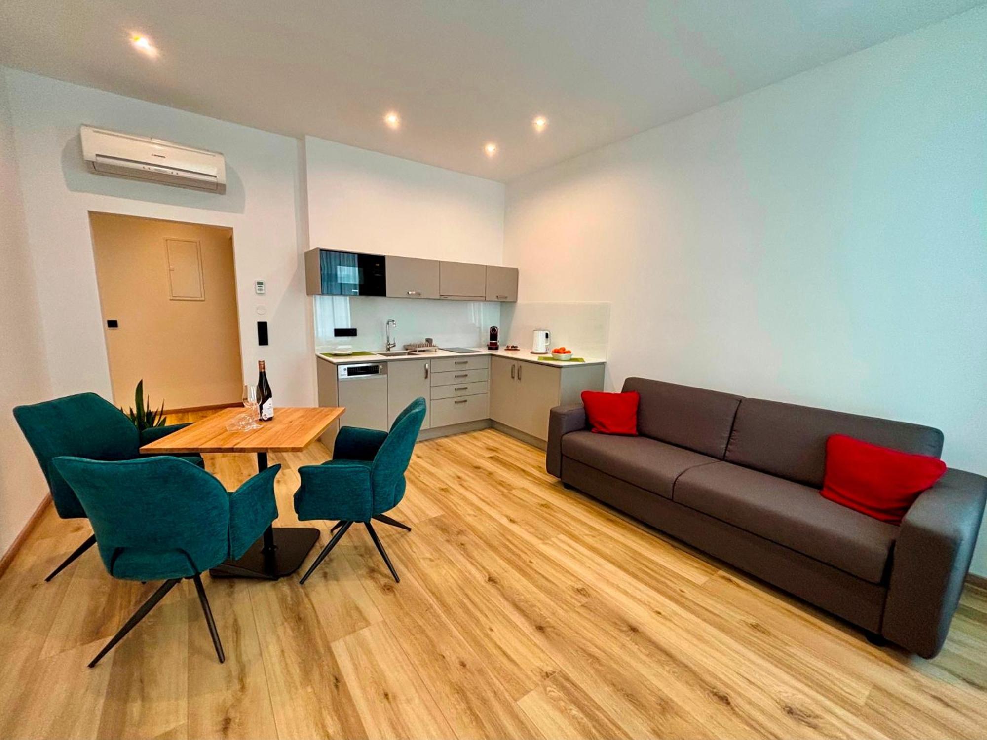 Superior Apartment