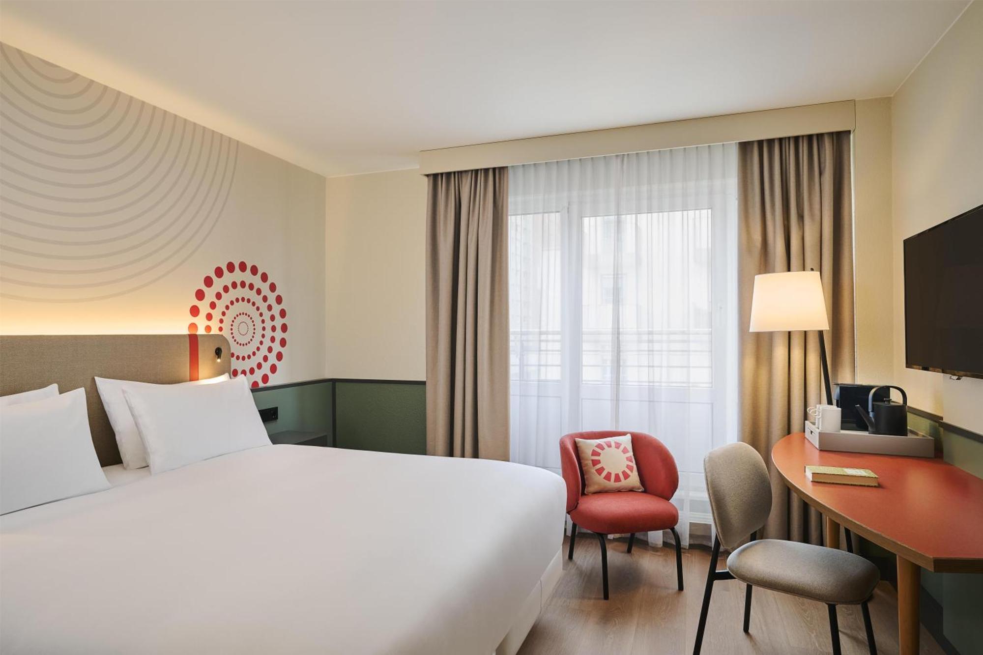 Superior Room,1769478318:JPEG