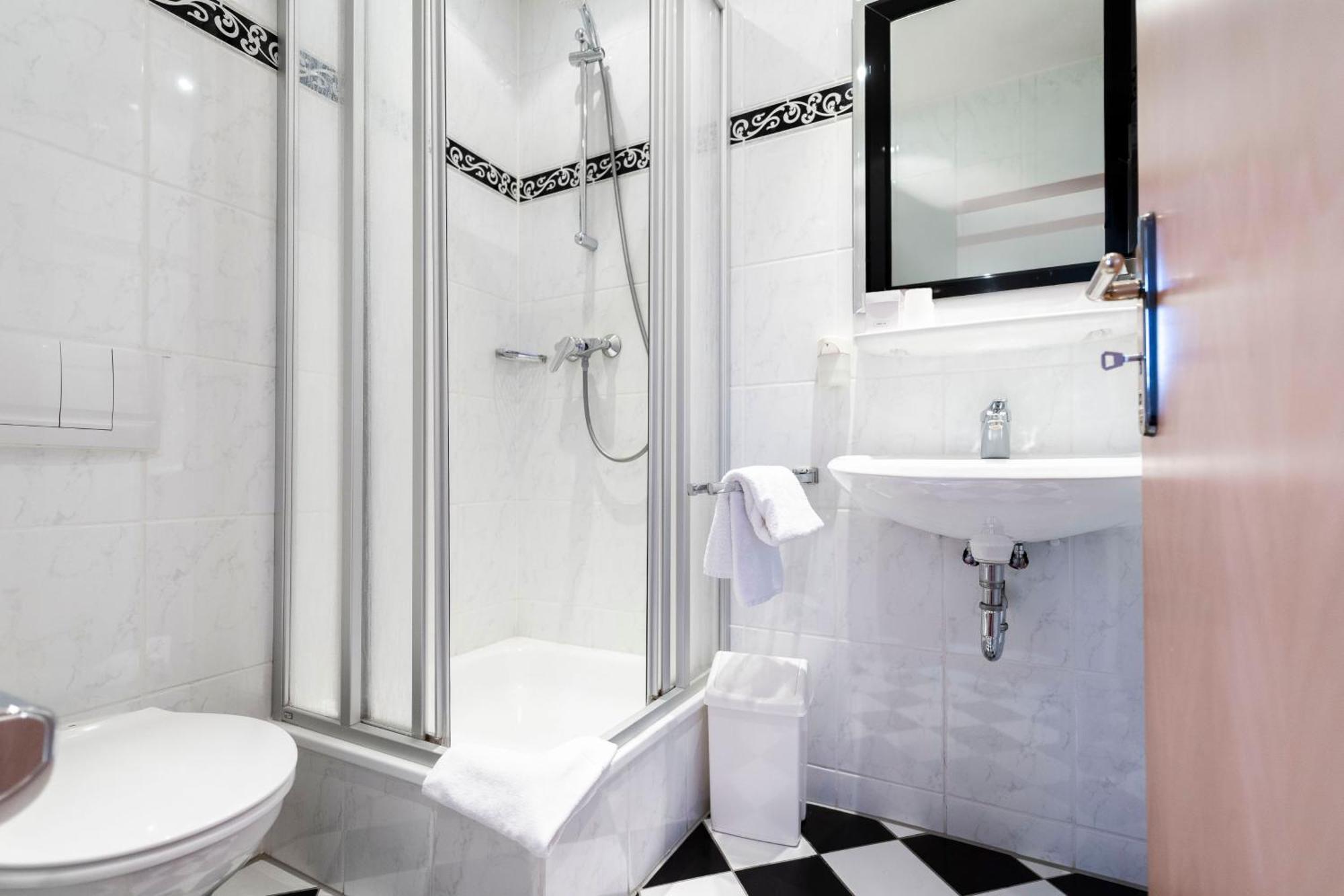 Budget Single Room,1758267064:JPEG