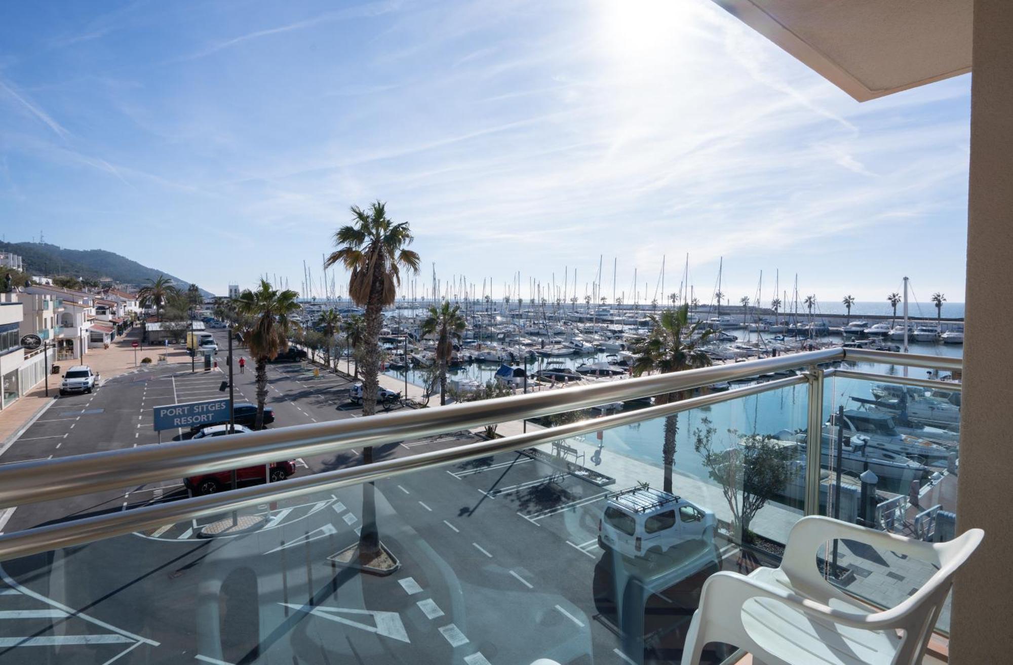 Double or Twin Room terrace Marina Views 1,1758273510:JPEG