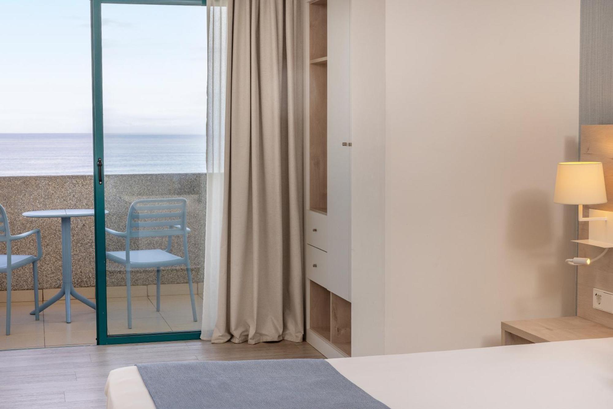 Duplex Room