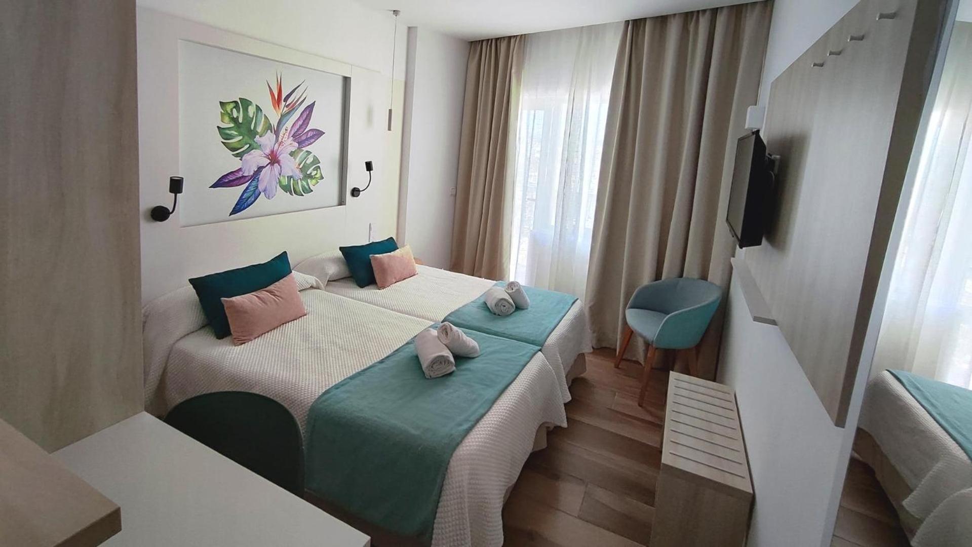 Twin Room