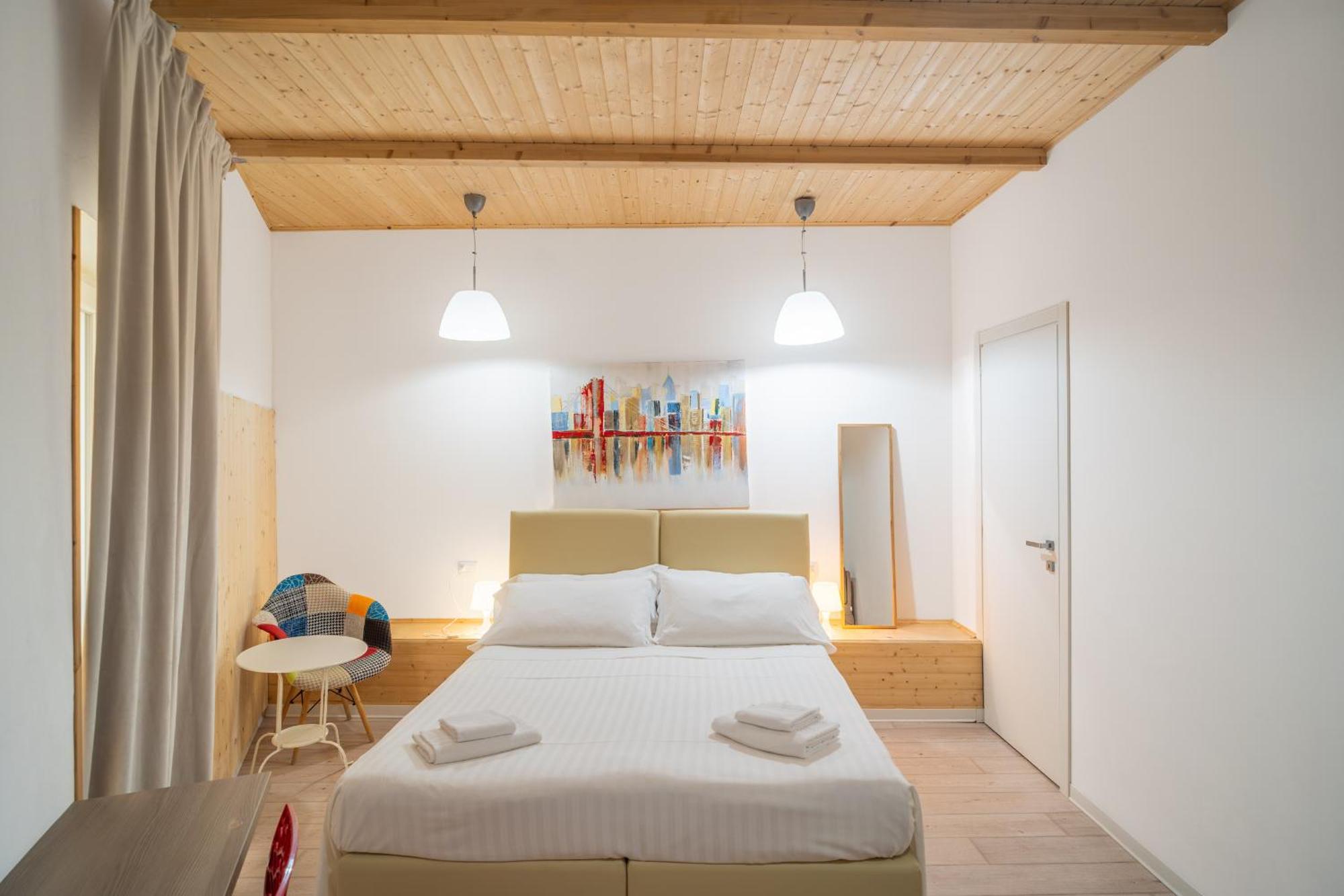 Standard Double Room,1758275593:JPEG