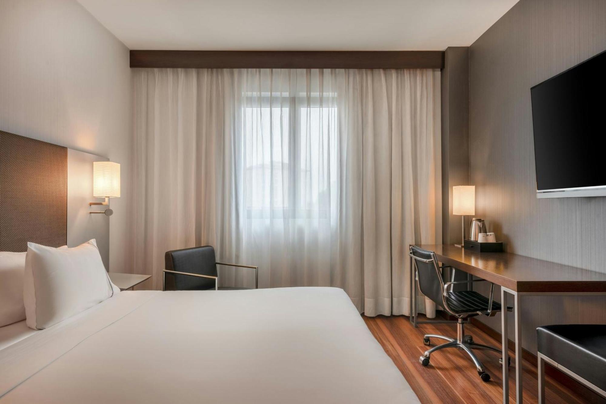 Standard Plus King Room Guest room 1 King