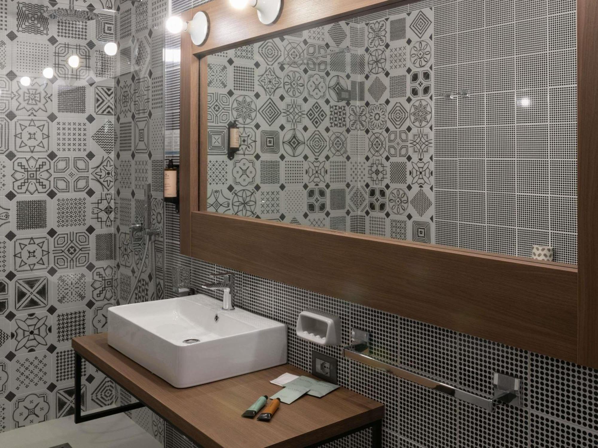 Classic Room,1765158442:JPEG