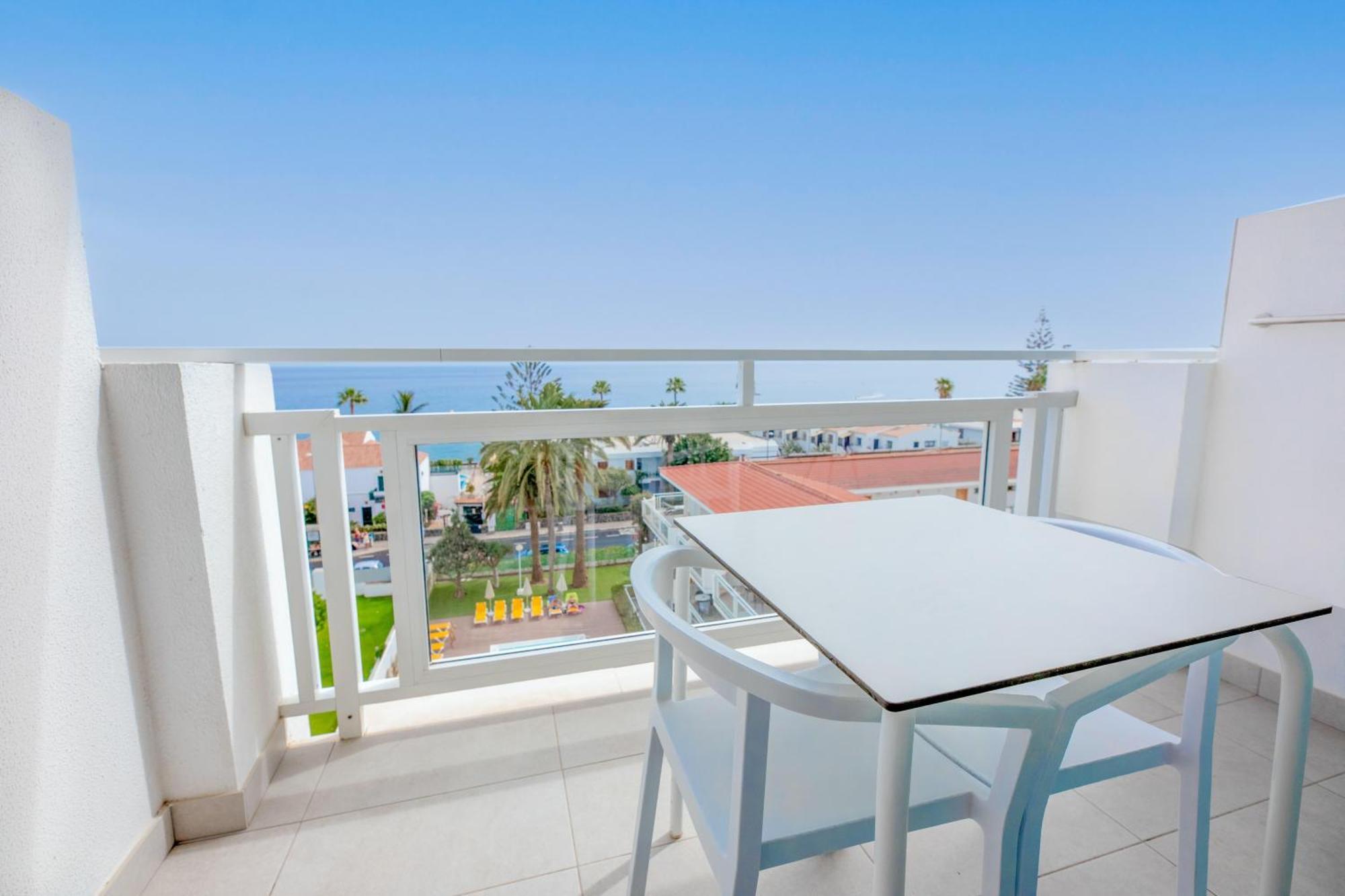 Deluxe Double Room with Sea View,1758278928:JPEG