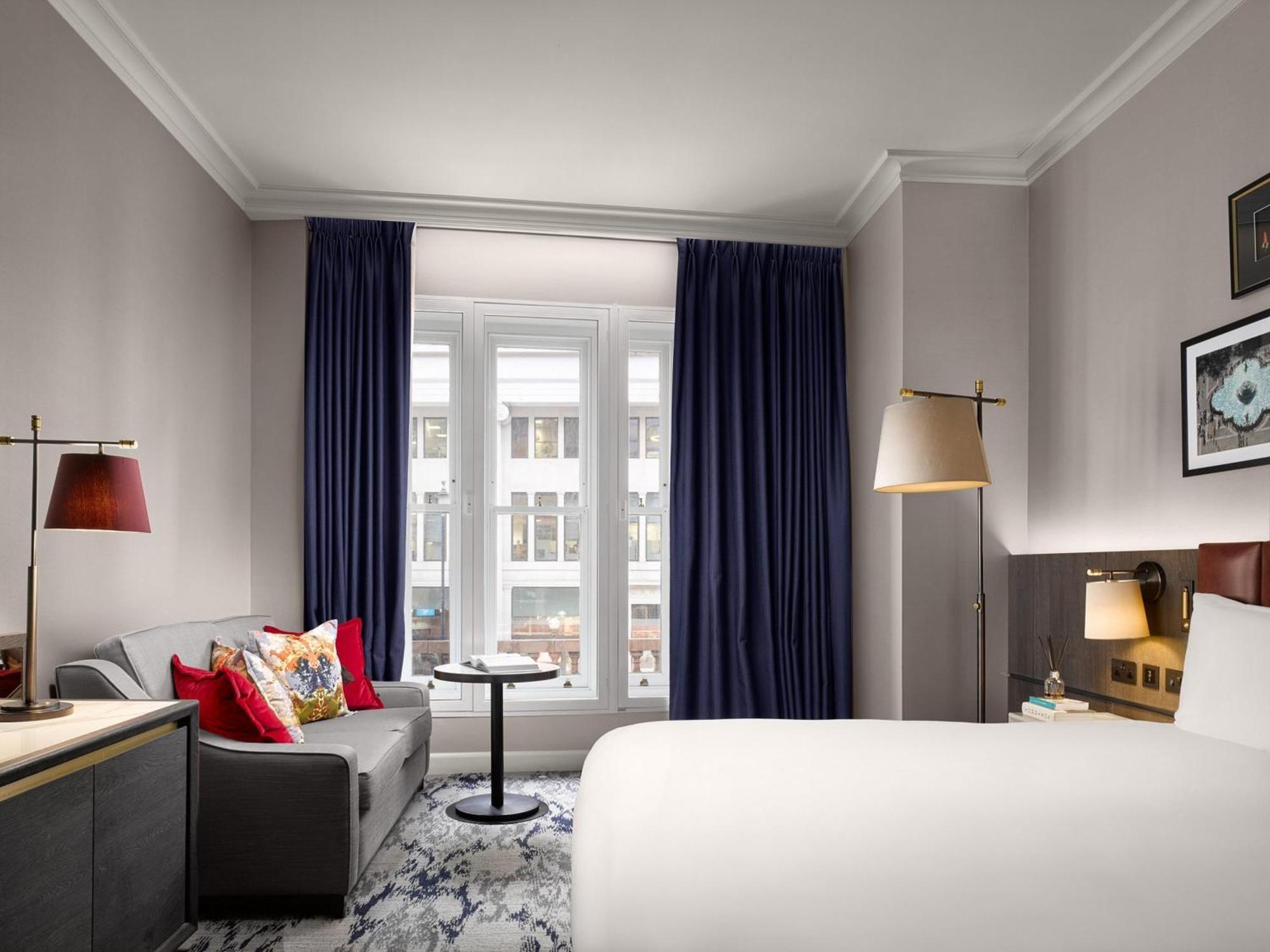 St James Premium King Room,1758281714:JPEG