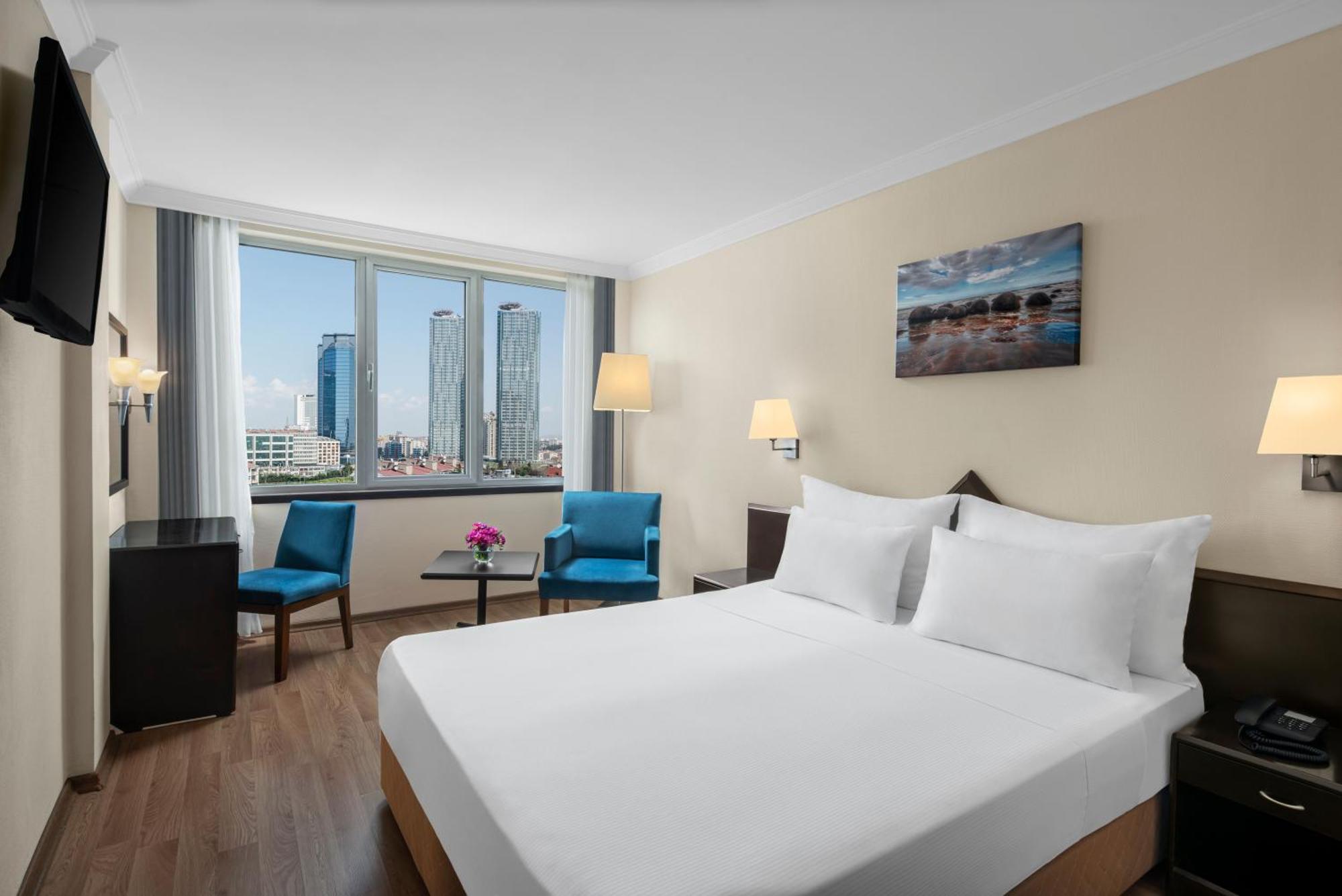 Superior King Room SPA Access