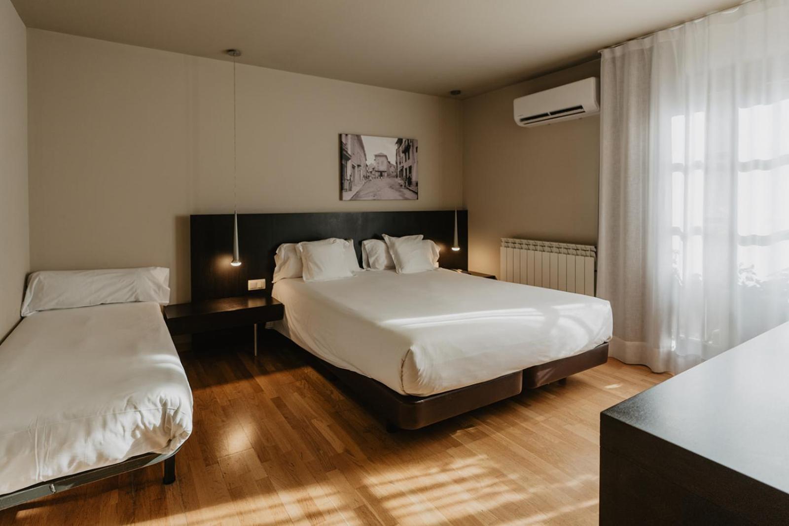 Double or Twin Room Extra Bed,1758284032:JPEG