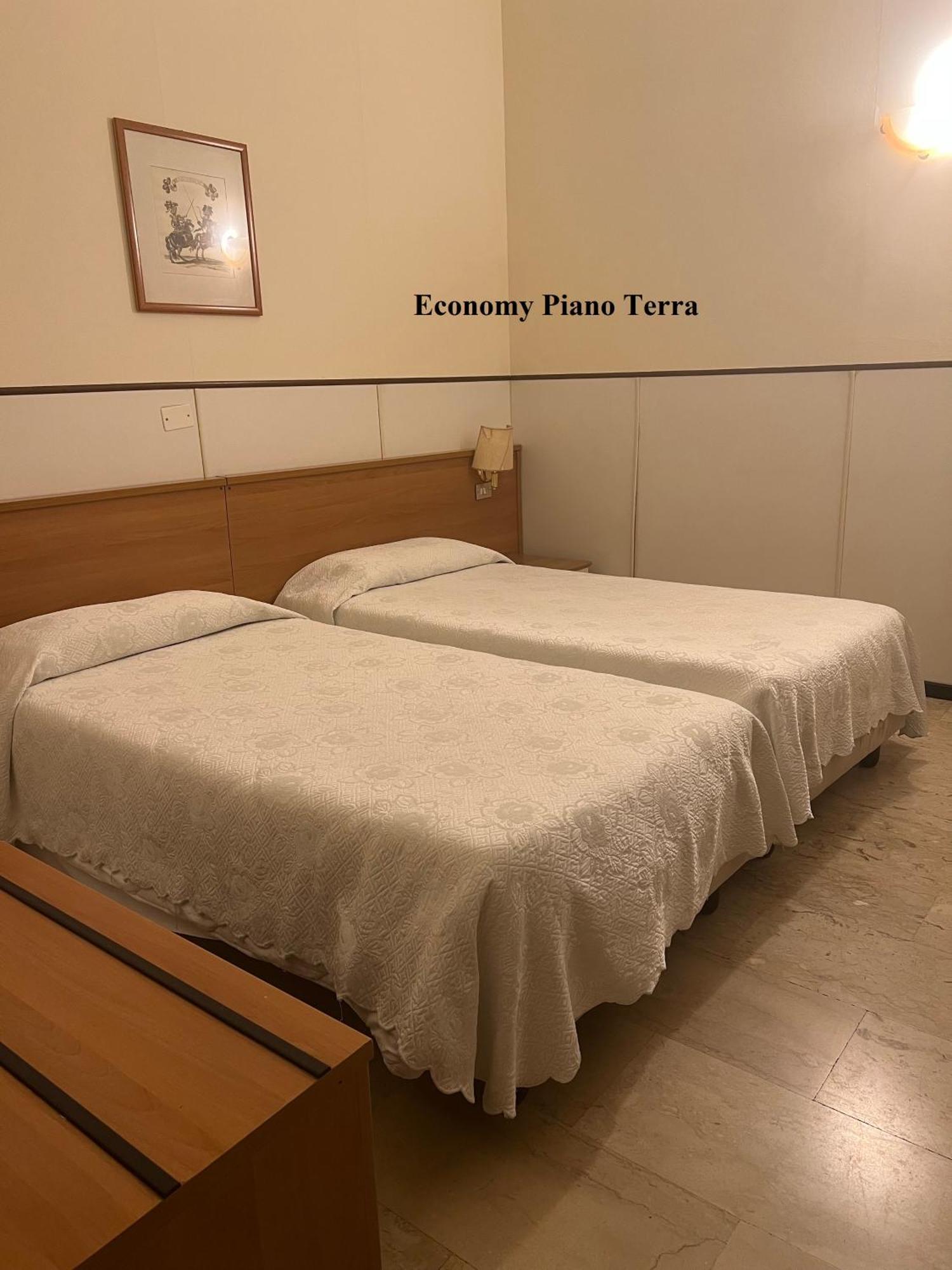Economy Twin Room