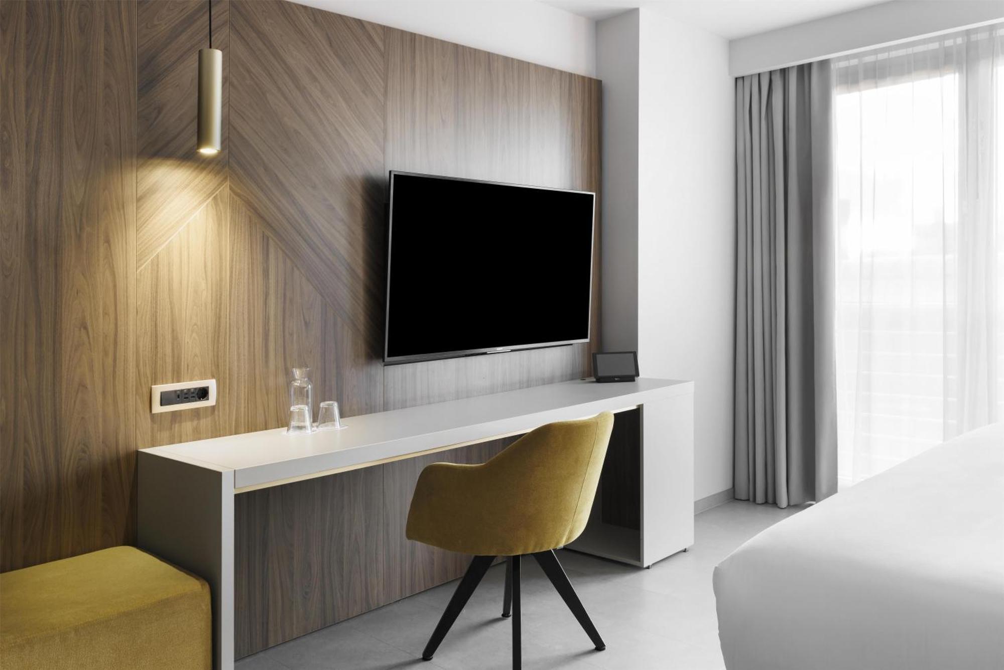 King Guest Room