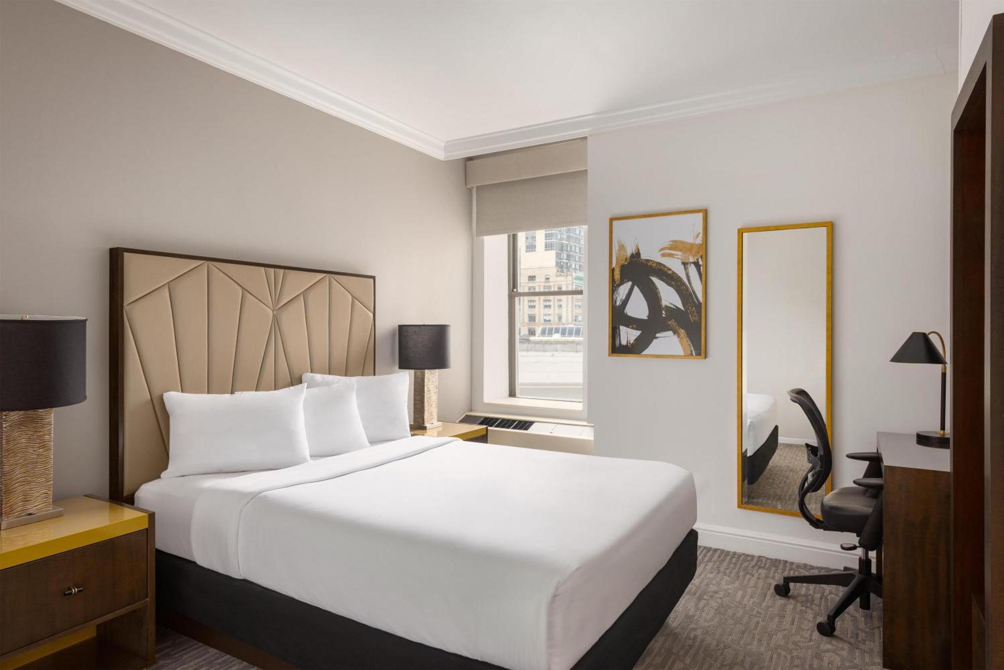 Queen Room