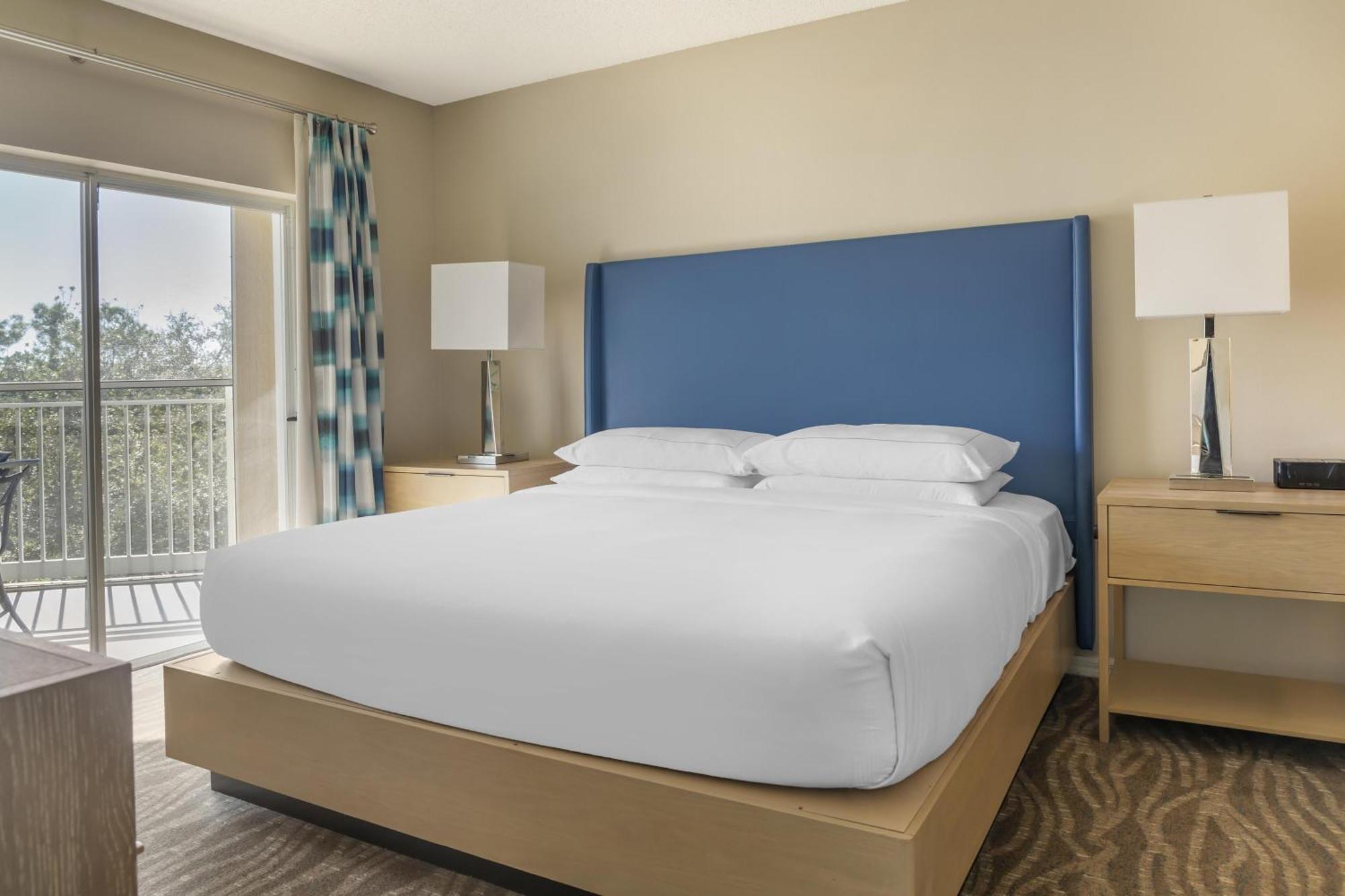 Two-Bedroom King Suite Two Queen Beds Sofa Bed
