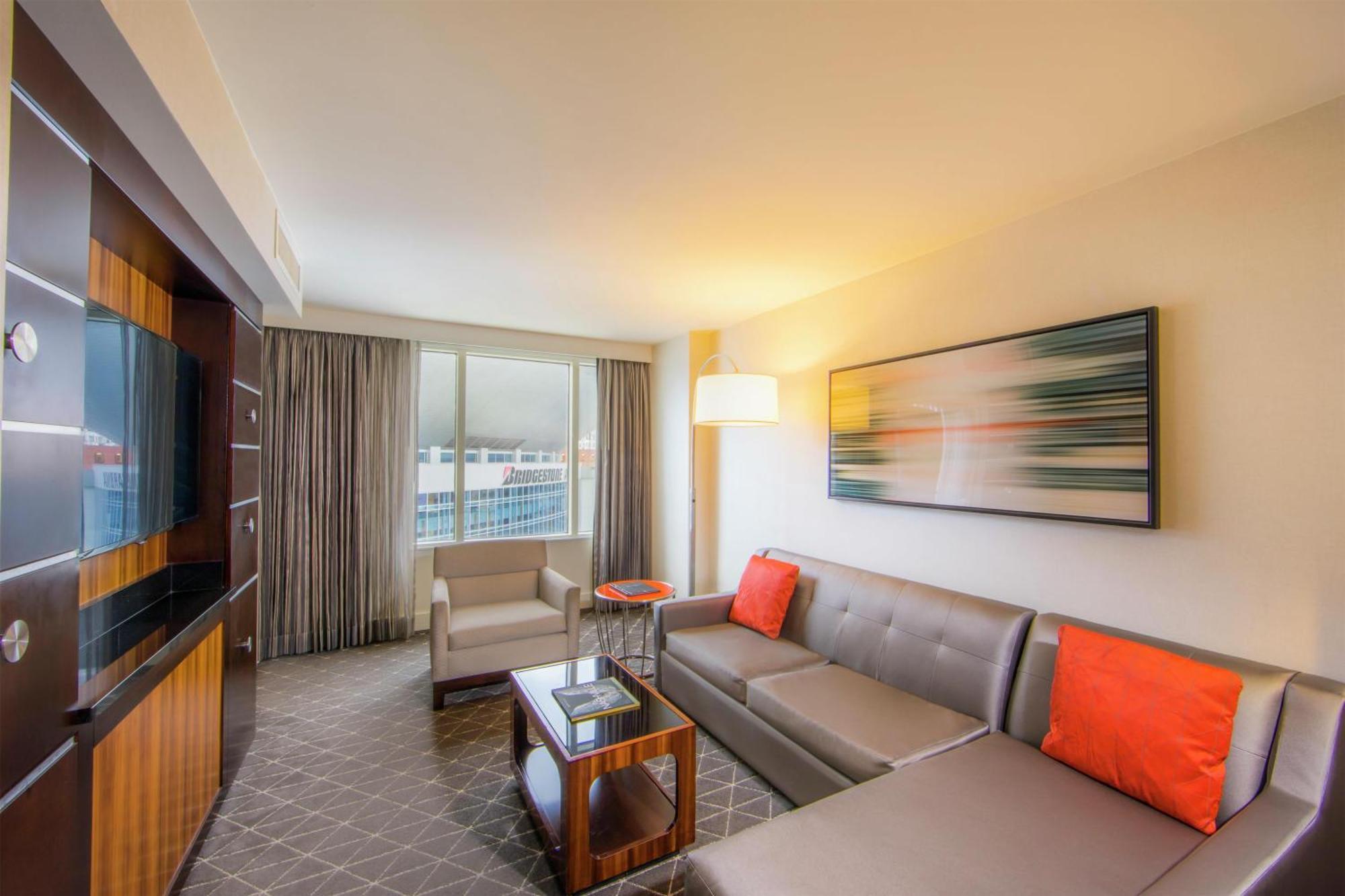 One-Bedroom King Suite Tub Mobility Hearing Access