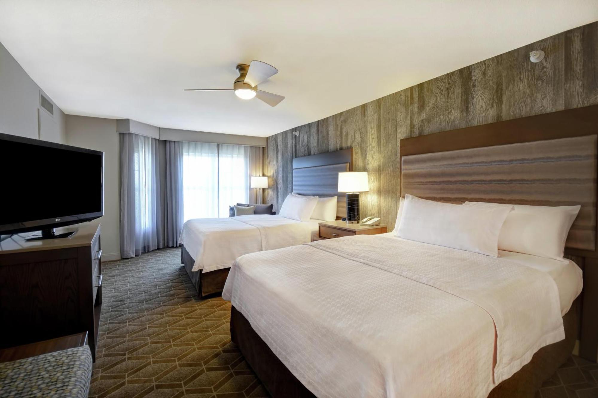 Suite Two Queen Beds Roll Shower Mobility Hearing Access or Non-Smoking,1758310161:JPEG