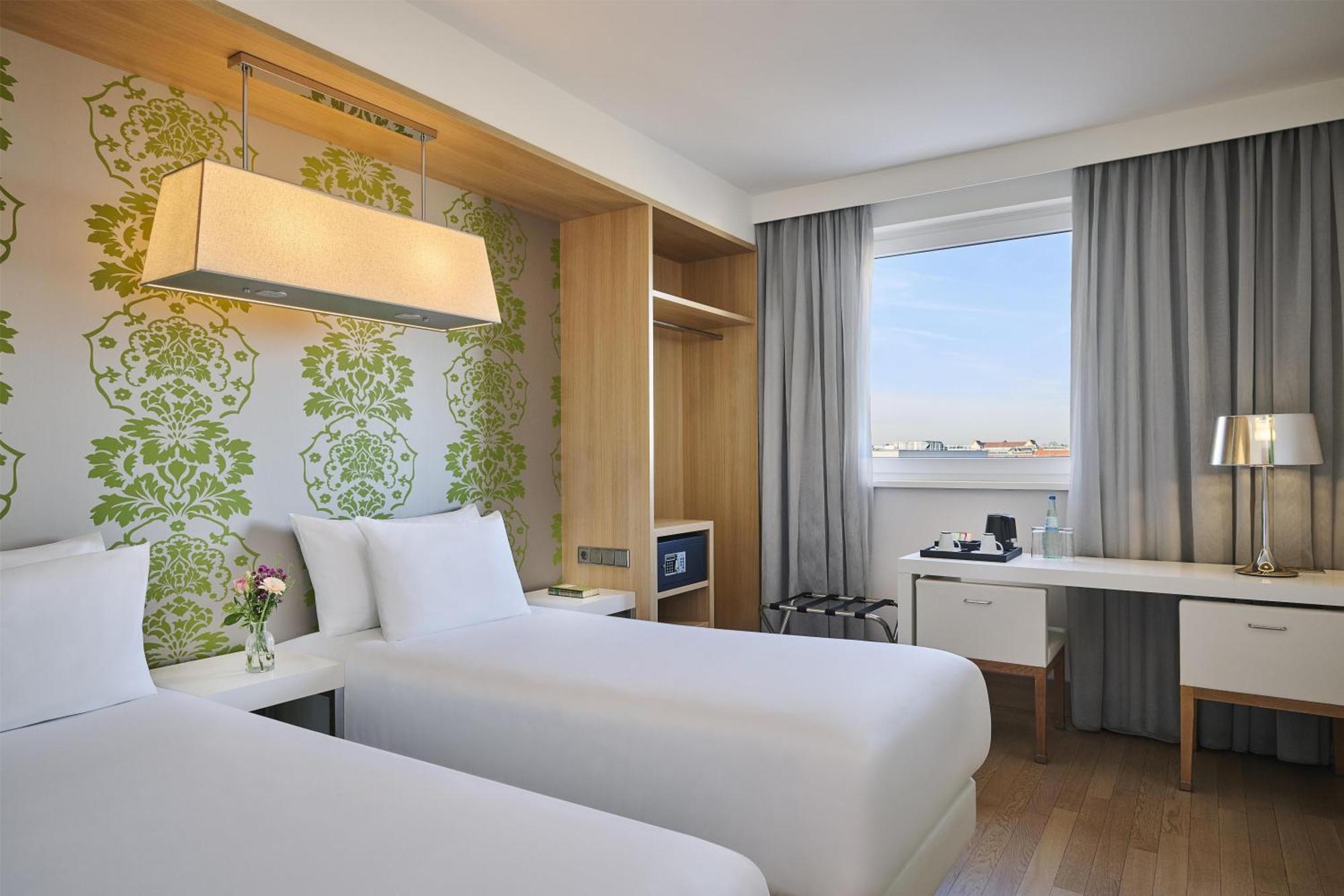 Standard Double or Twin Room,1758310720:JPEG