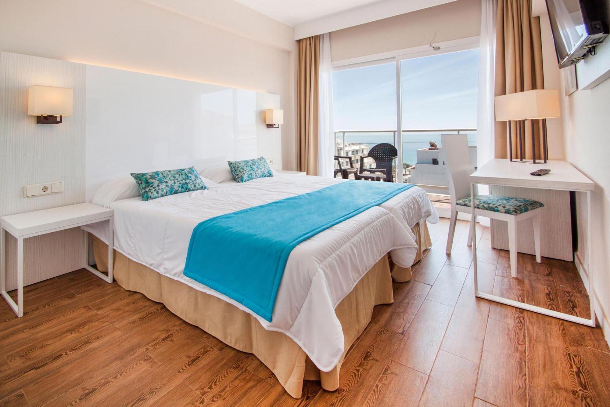 Double Room,1758314646:JPEG