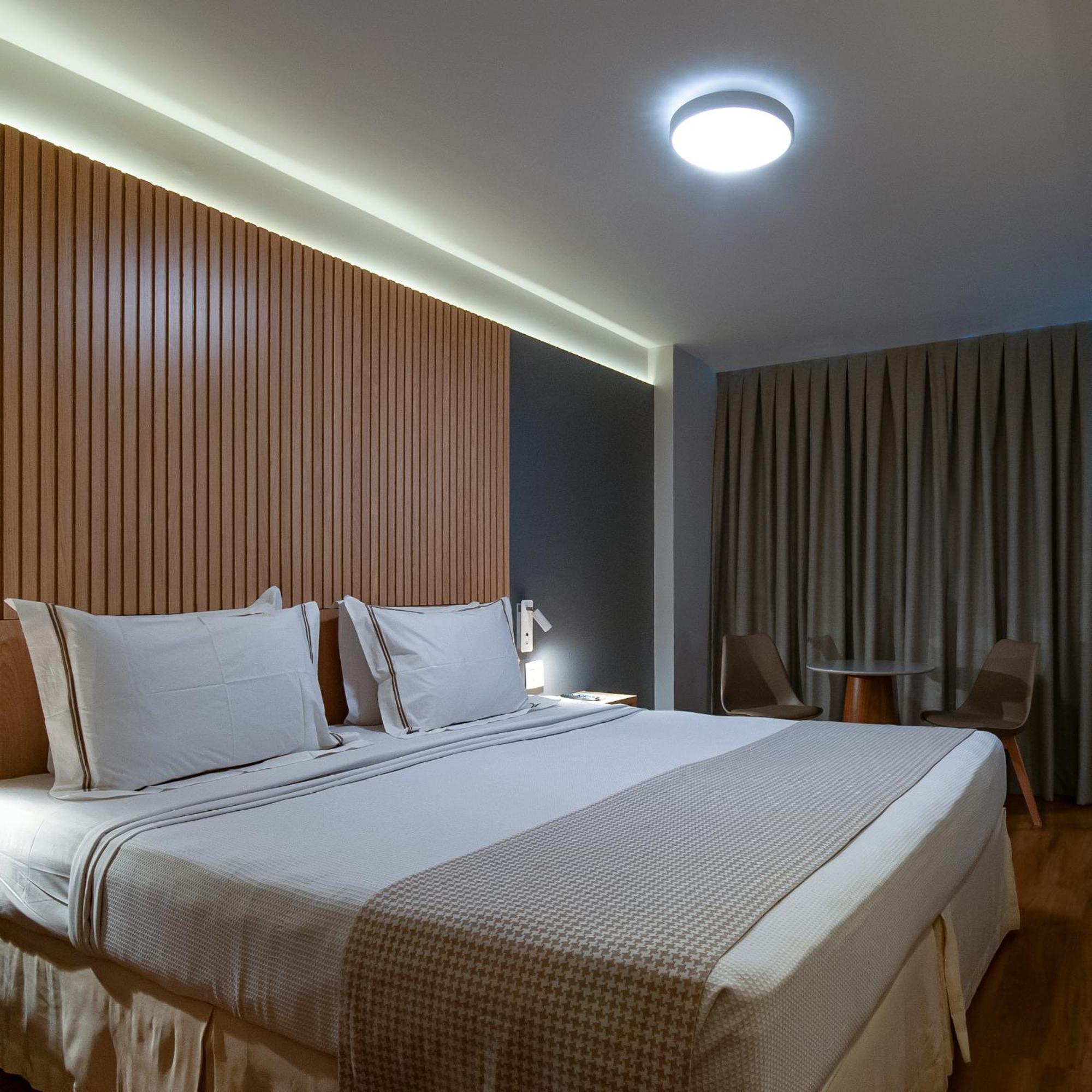 Deluxe Double or Twin Room Spa Bath