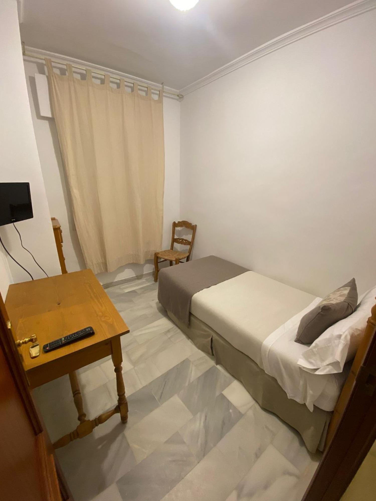 Budget Triple Room