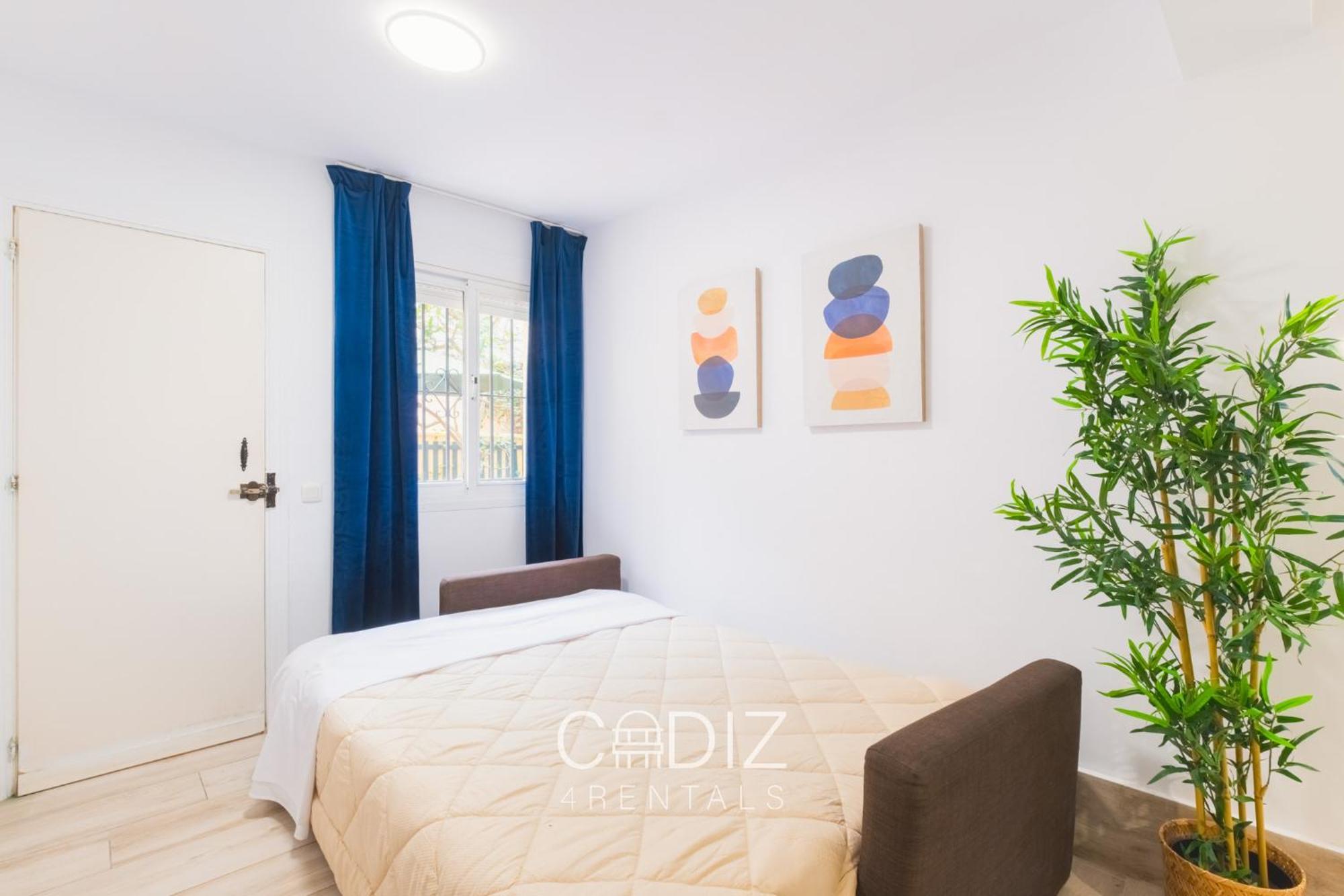 One-Bedroom Apartment Garden