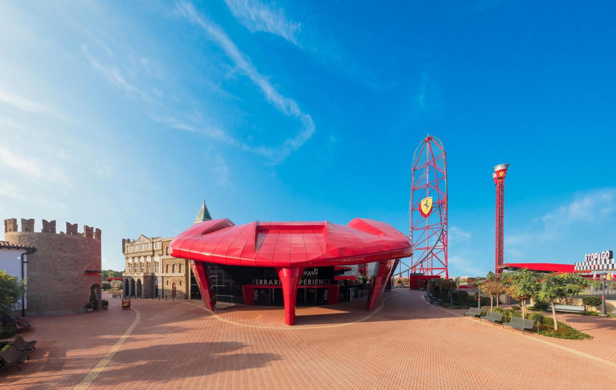Deluxe Superior Unlimited access Express Wristband to PortAventura Park & Ferrari Land