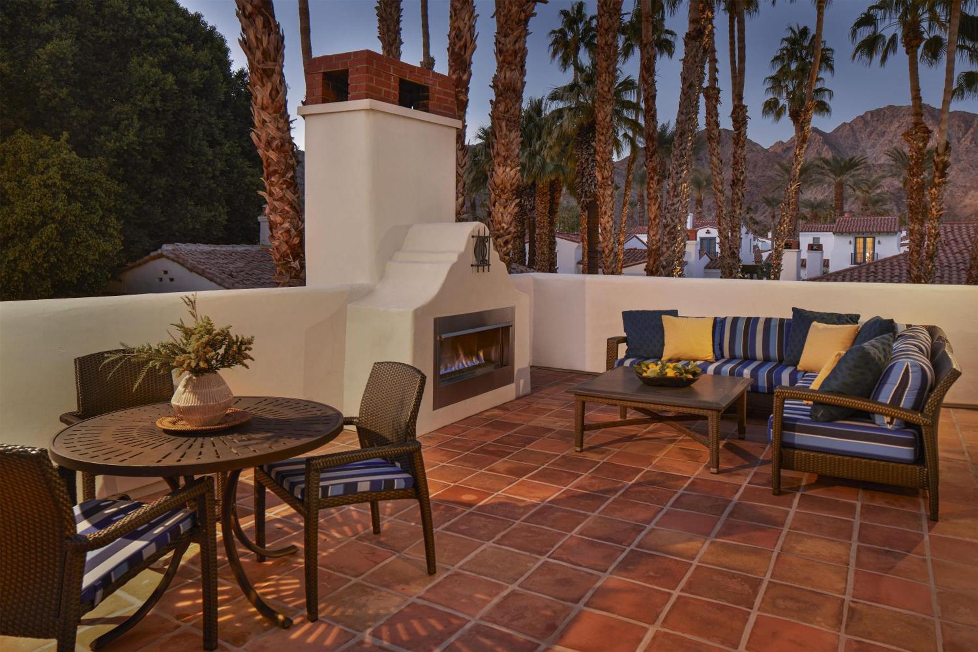 Starlight Casita 1 King Balcony