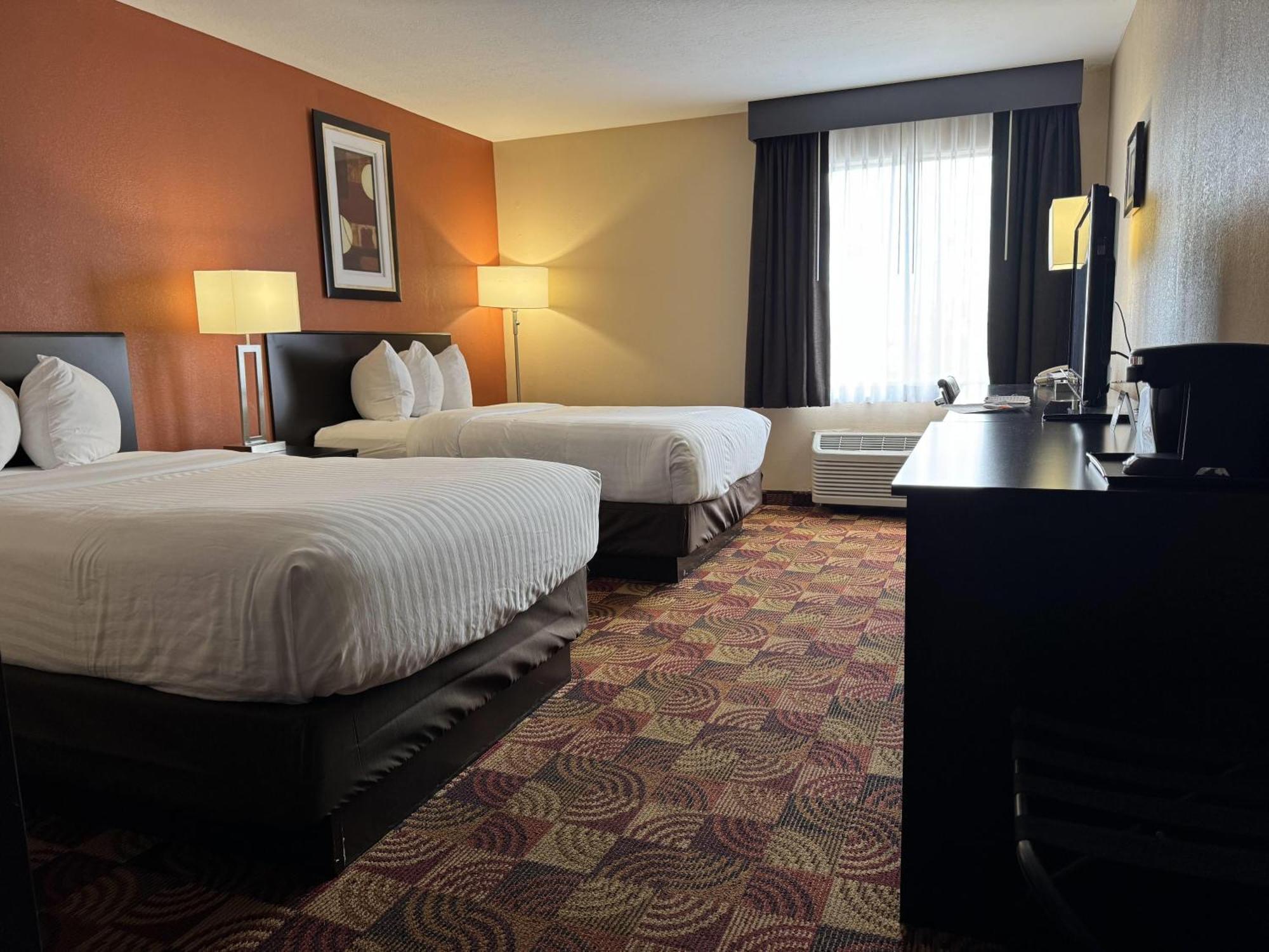 Double Room Two Double Beds Non-Smoking