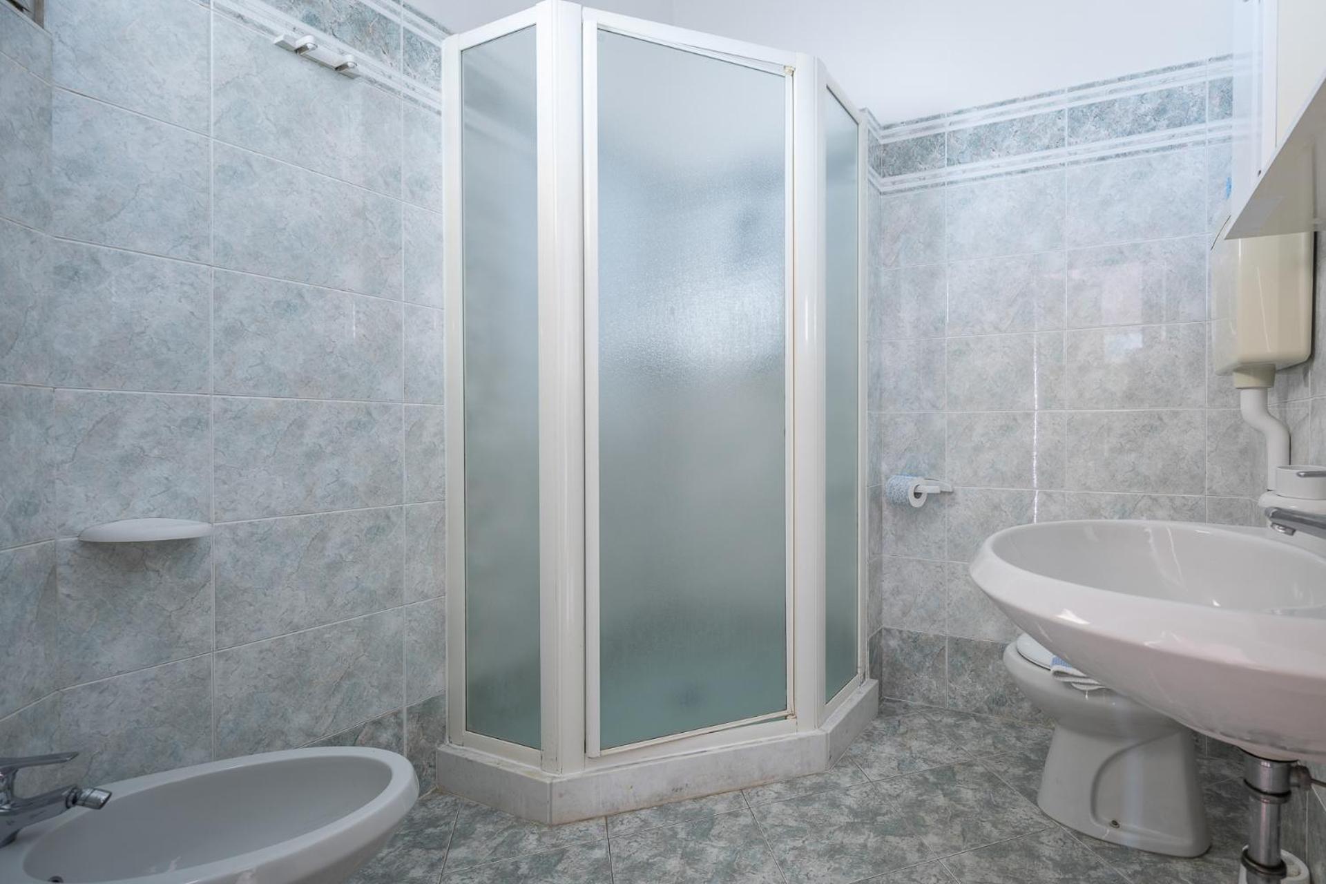 Classic Quadruple Room Partial Sea View