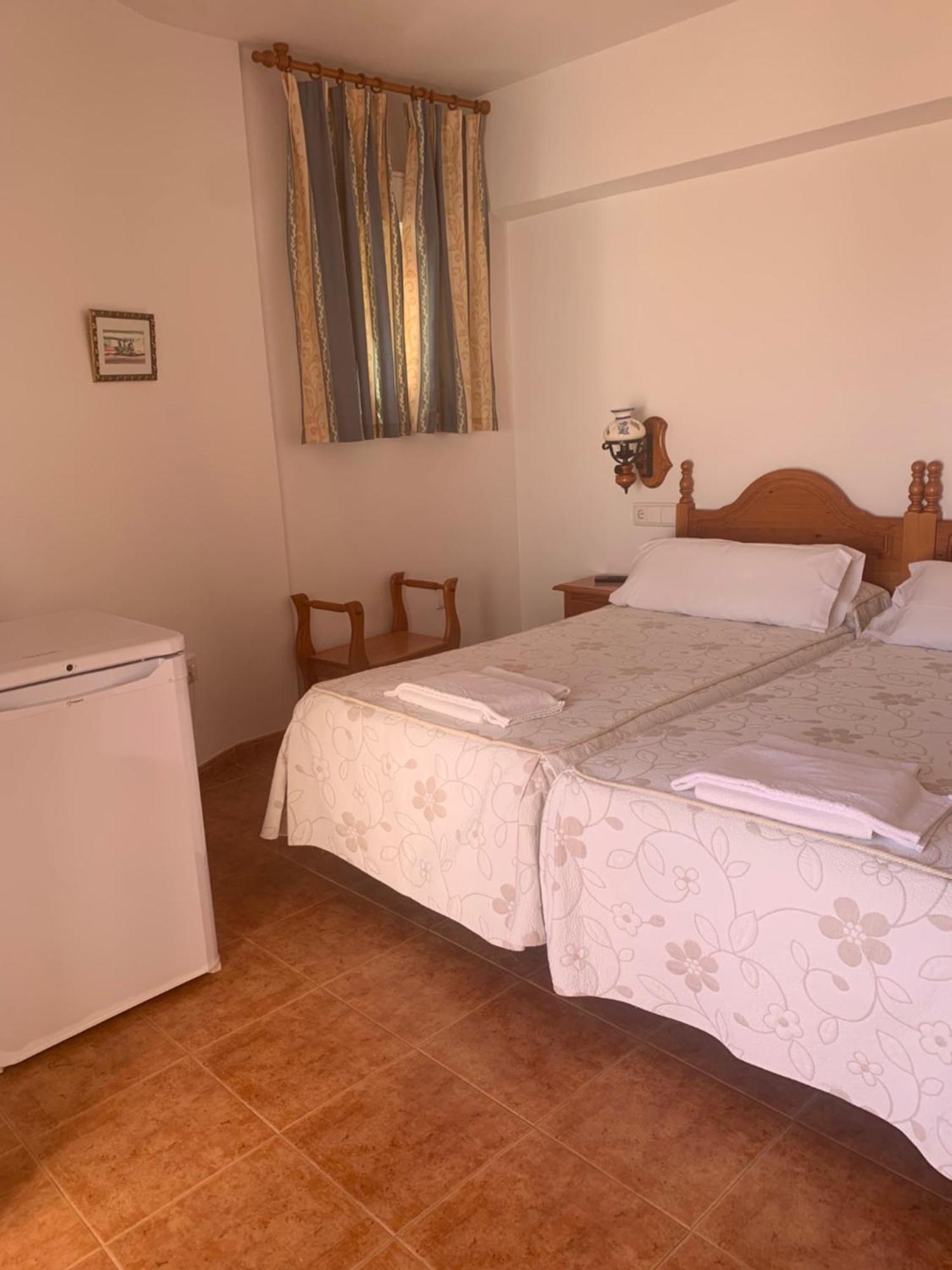 Twin Room Sea View