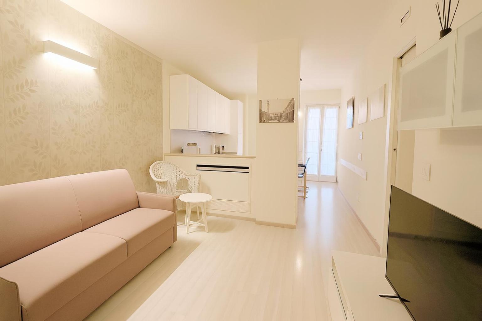 Two-Bedroom Apartment Arena Design Via Leoncino 35,1758361723:JPEG
