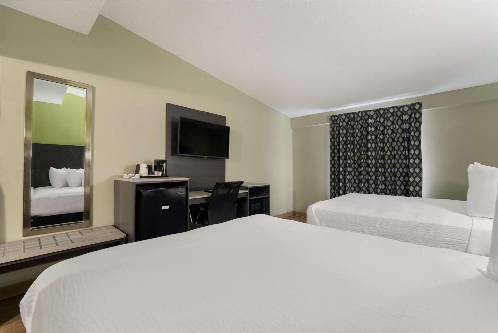 Queen Rooms Two Queen Beds Non-Smoking