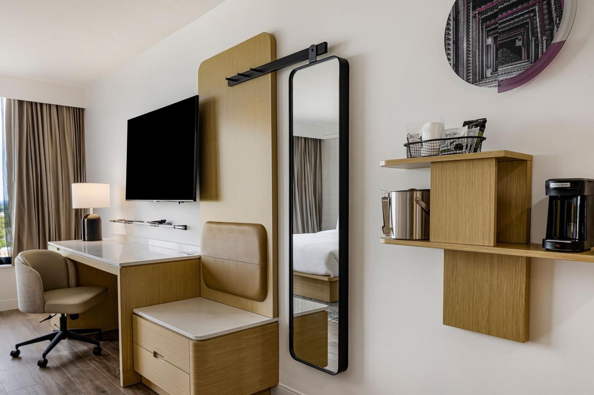 Standard Queen Room Two Queen Beds