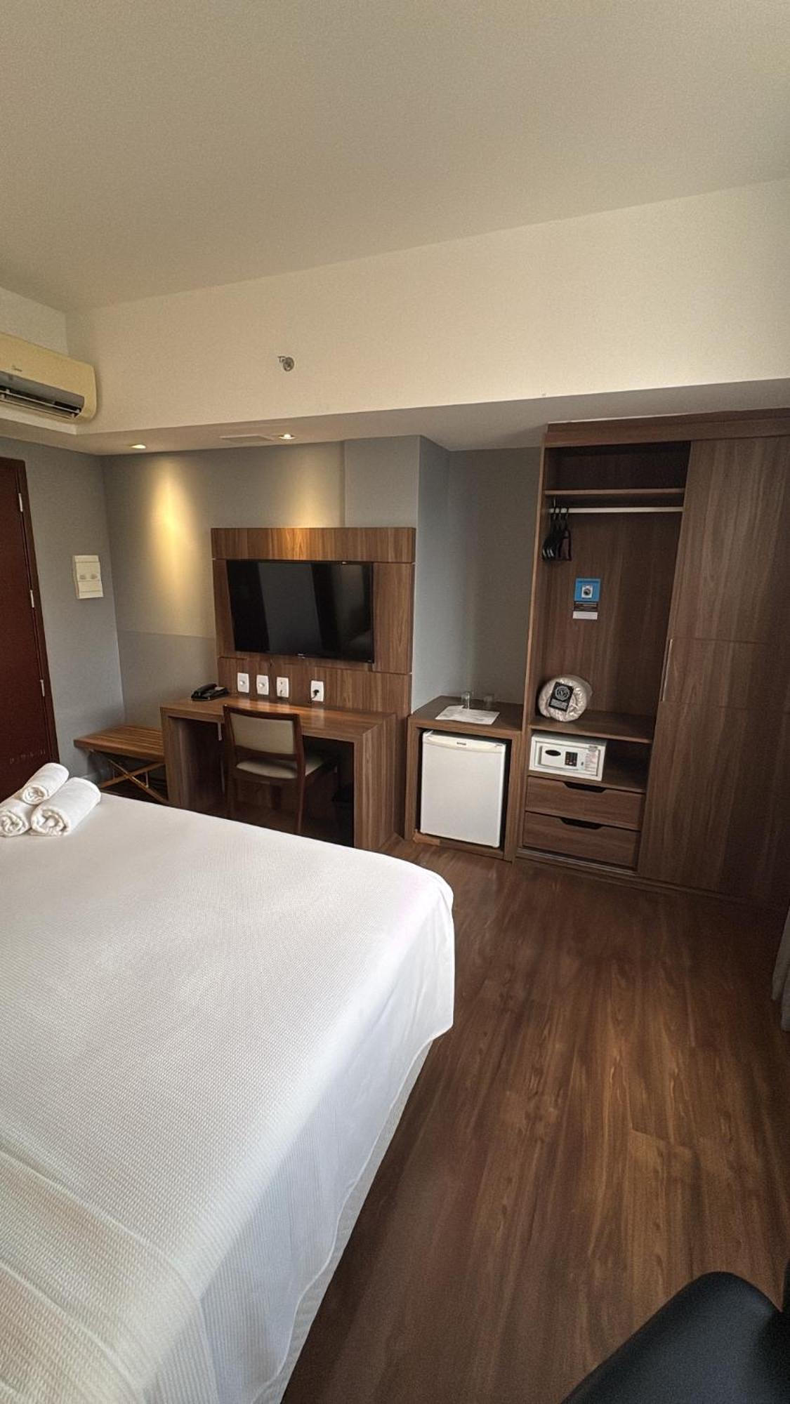 Suite City View